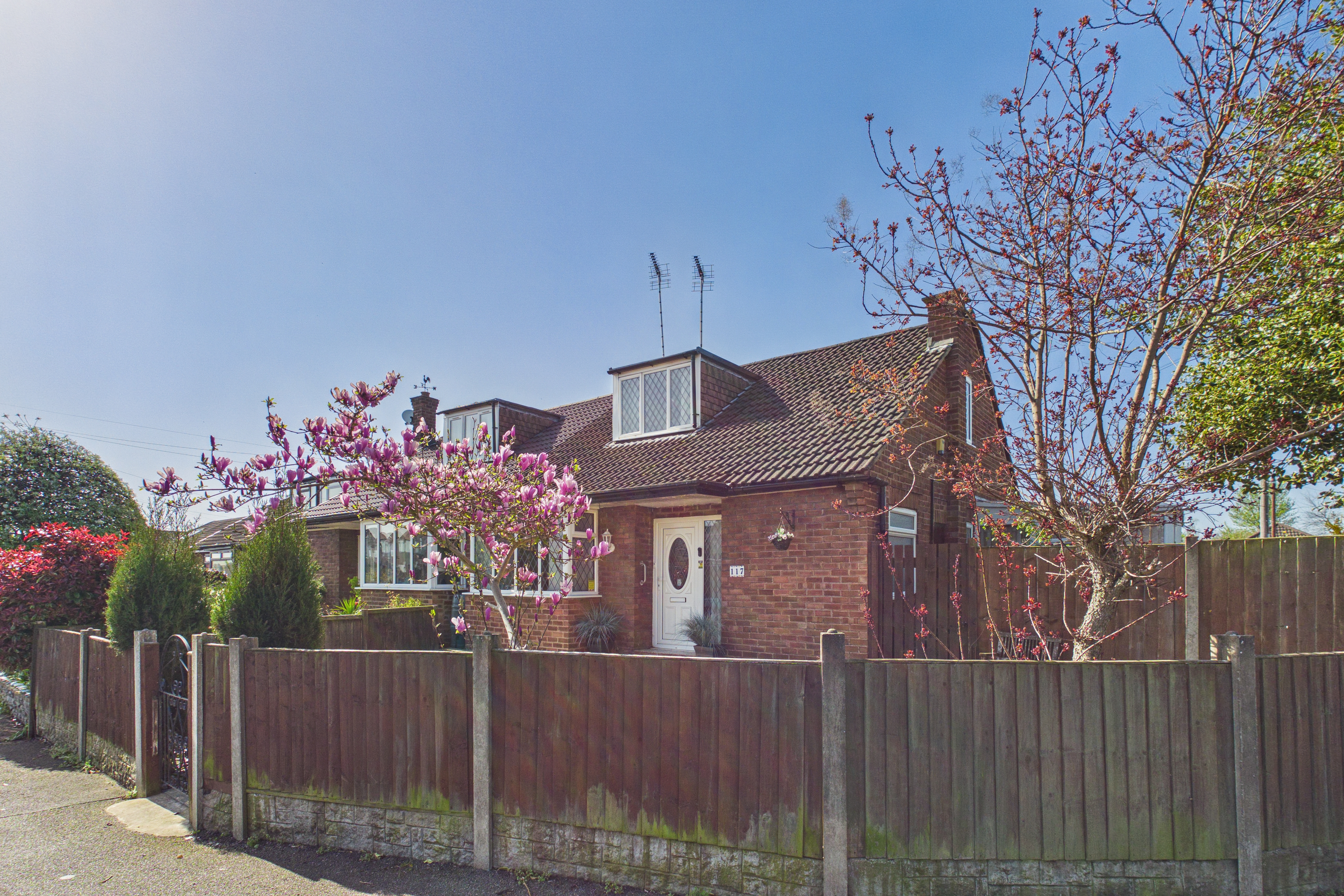 117 Dicksons Drive, Newton, Chester, Cheshire CH2 2BT