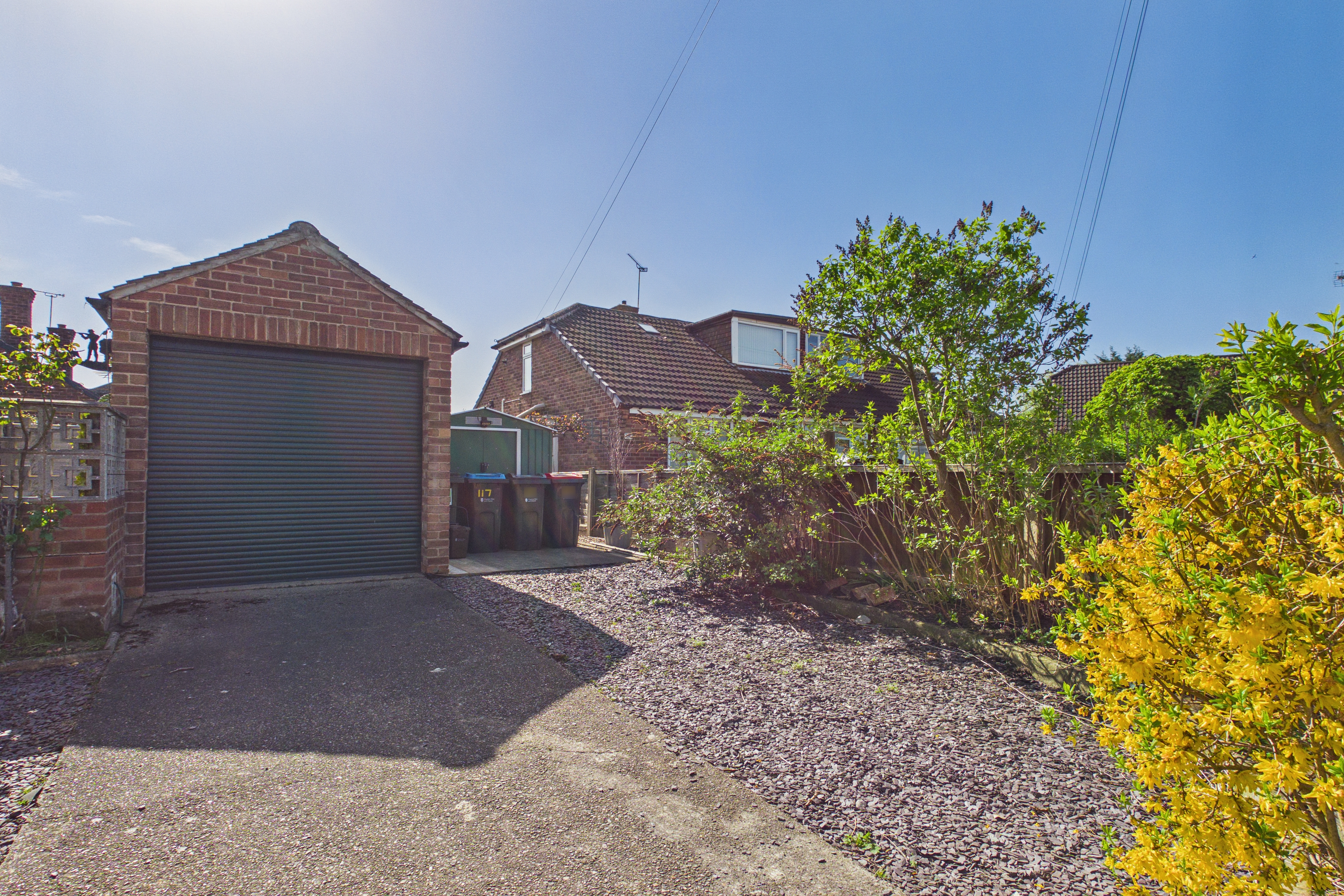 117 Dicksons Drive, Newton, Chester, Cheshire CH2 2BT