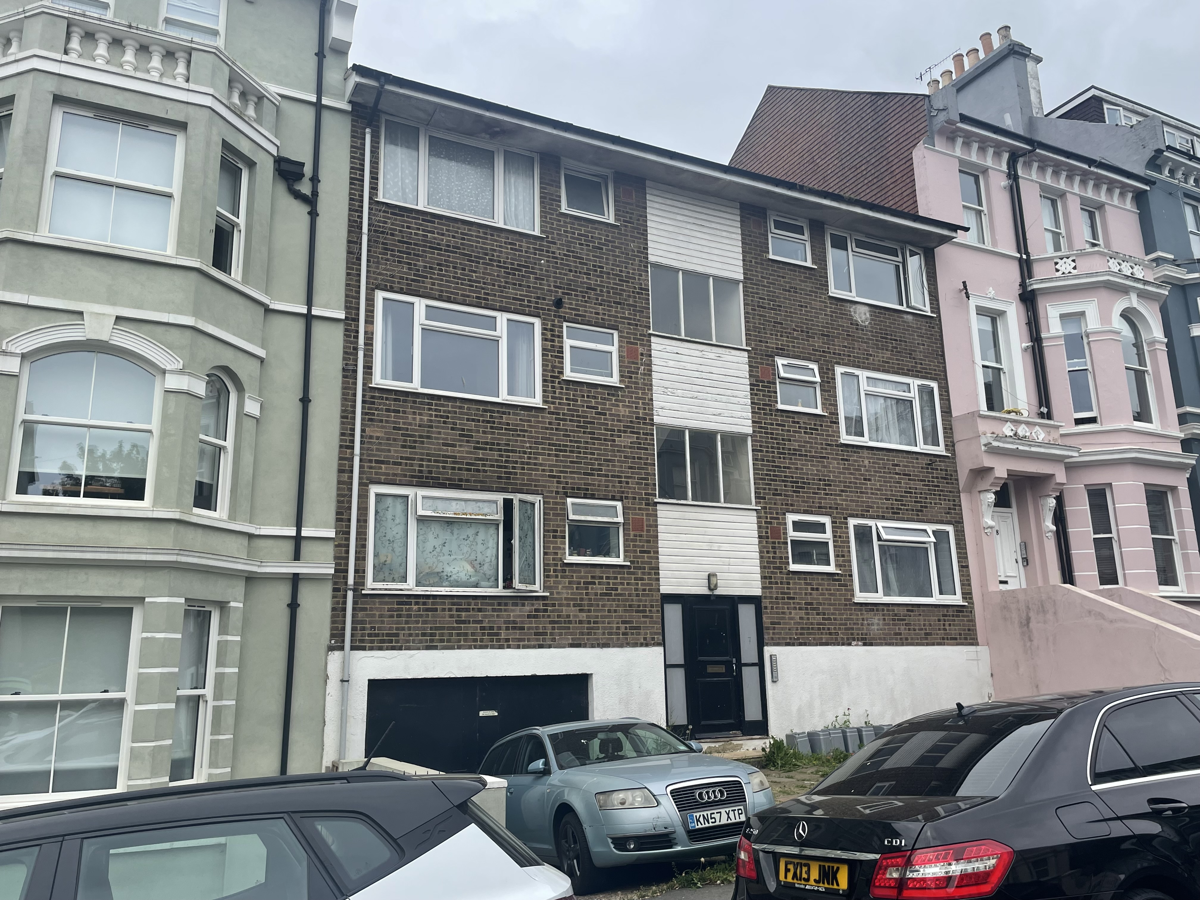 Property image #1