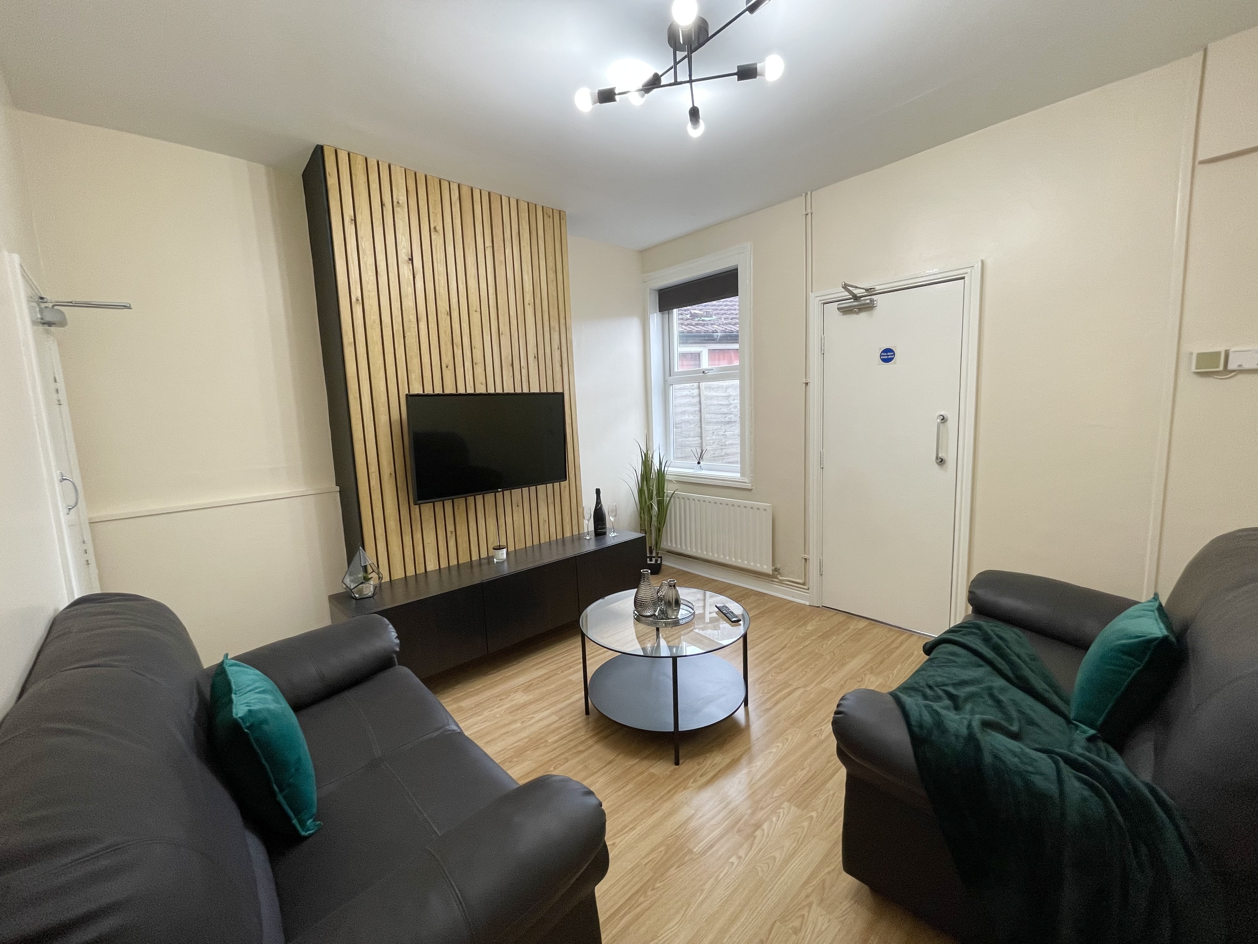 Property image #2