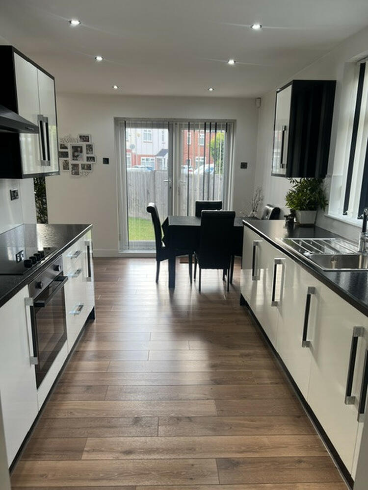 8 Hampton Road, Failsworth, Manchester, Lancashire M35 9HT image 5