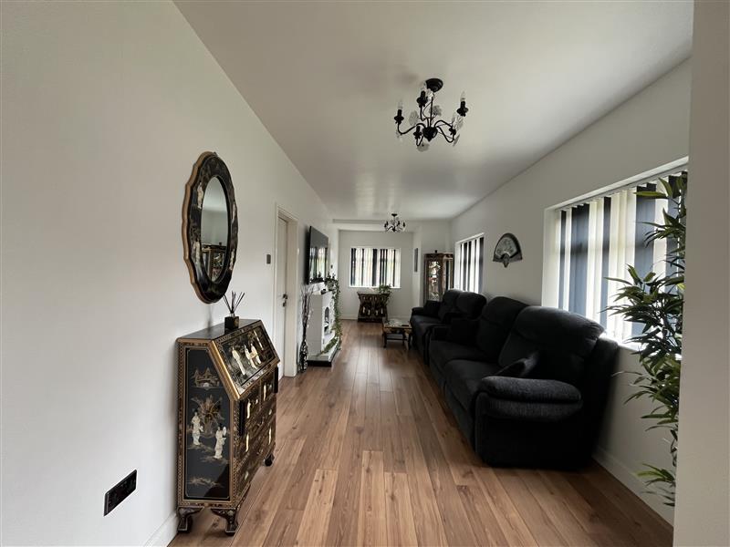 Property image #4