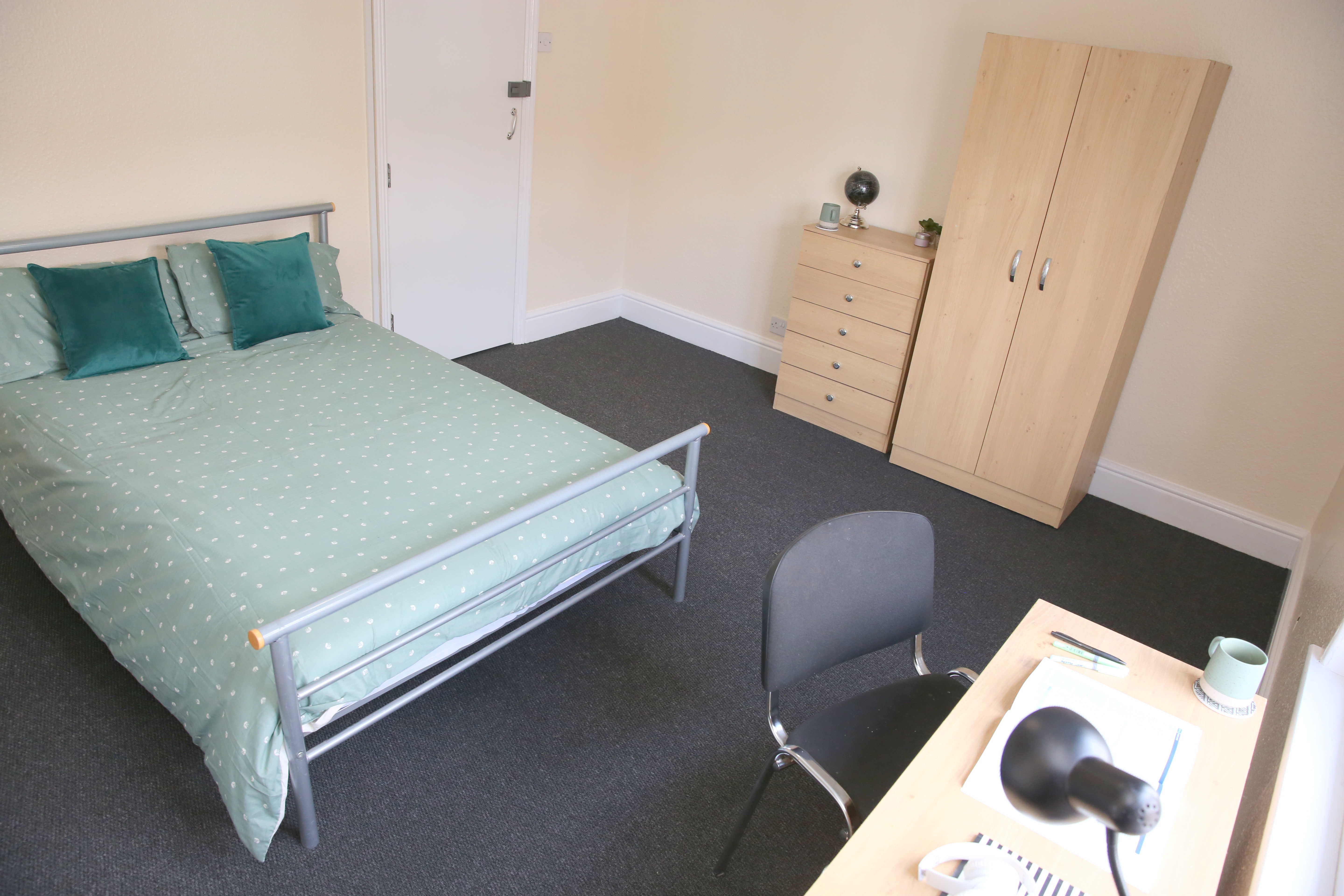Property image #3