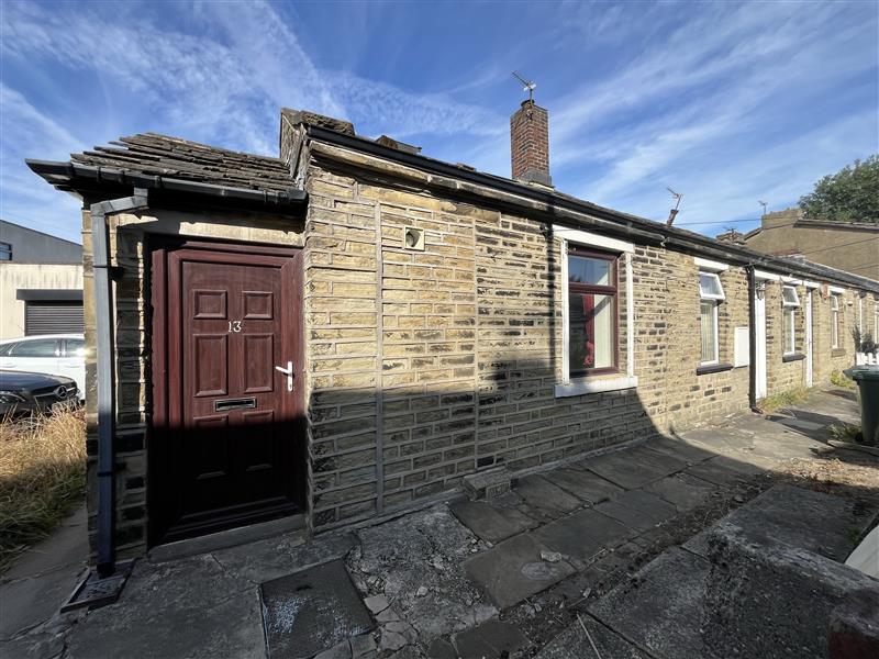 13 Market Street, Wibsey, Bradford, West Yorkshire BD6 1LR image 2