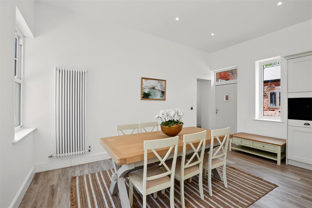 Property image #8
