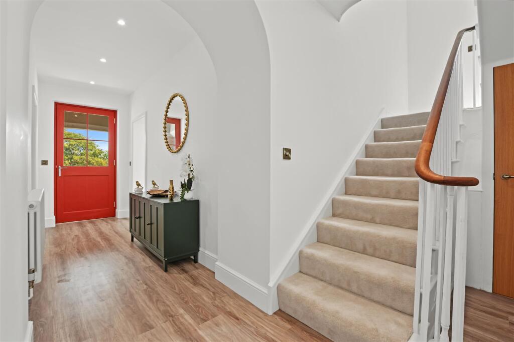 Property image #1