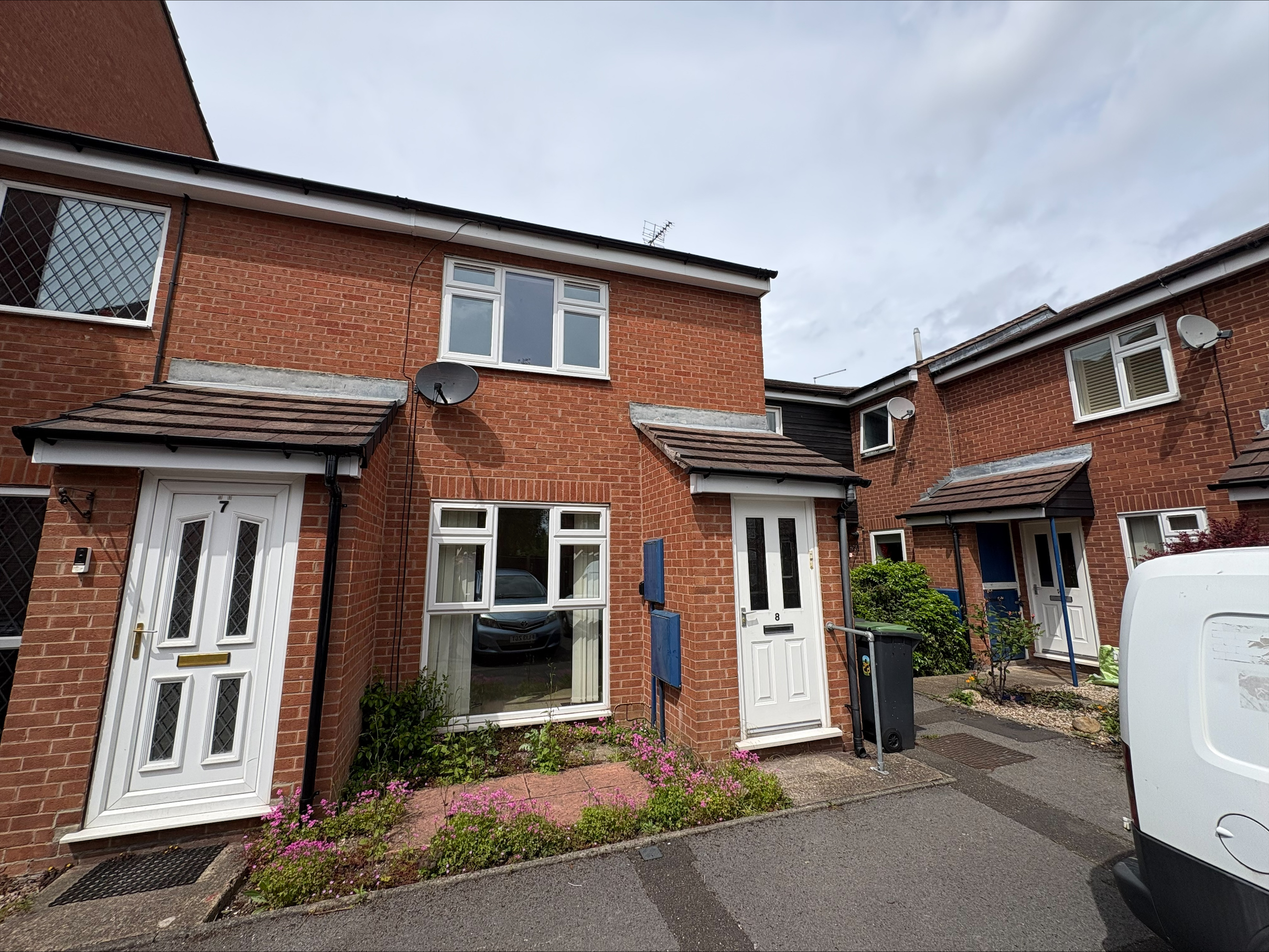 2 bedroom Town house For Sale