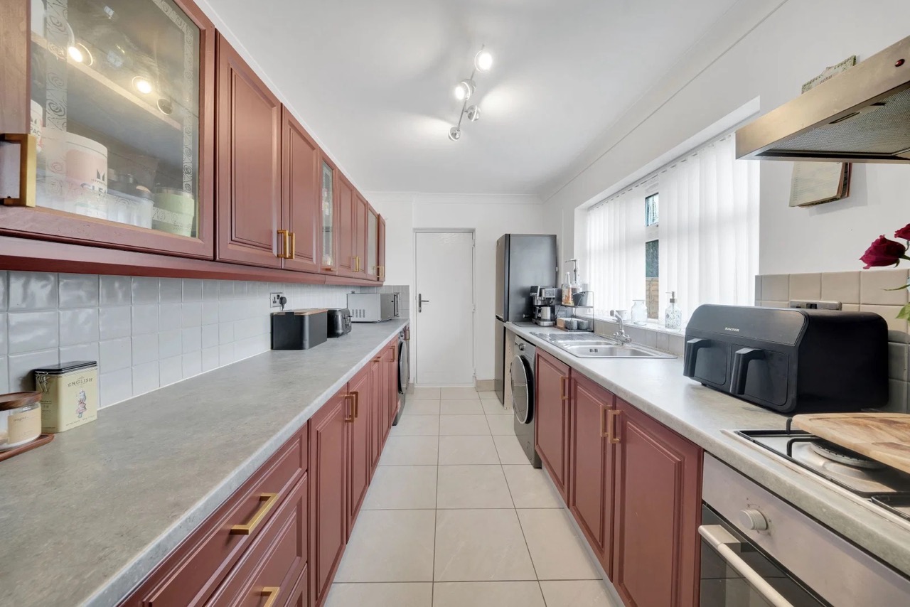 Property image #9