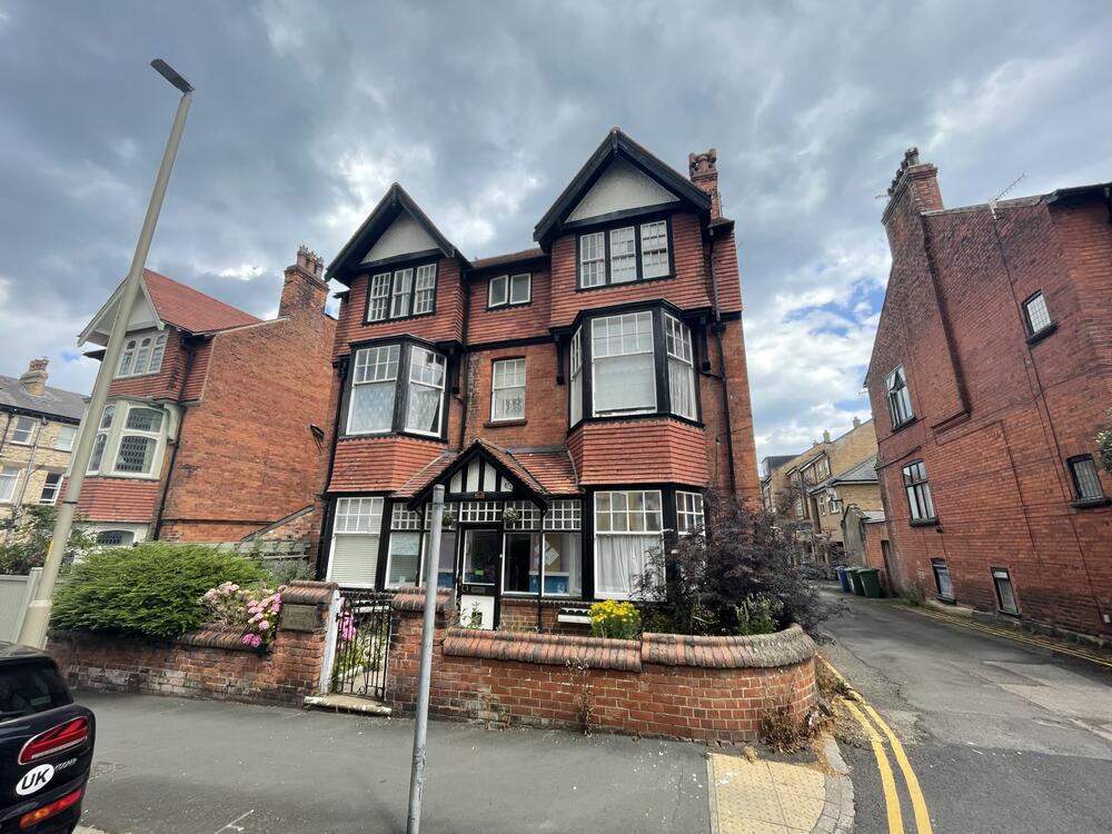 28 West Street, Scarborough, North Yorkshire YO11 2QP
