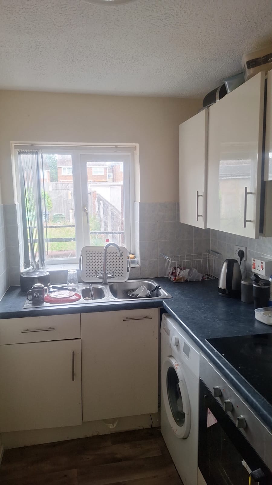 142B Beacon Road, Great Barr, Birmingham, West Midlands B43 7BN