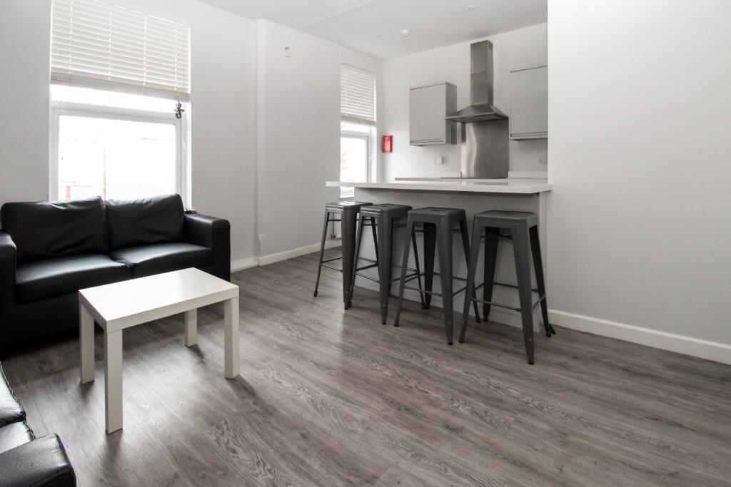 Property image #3