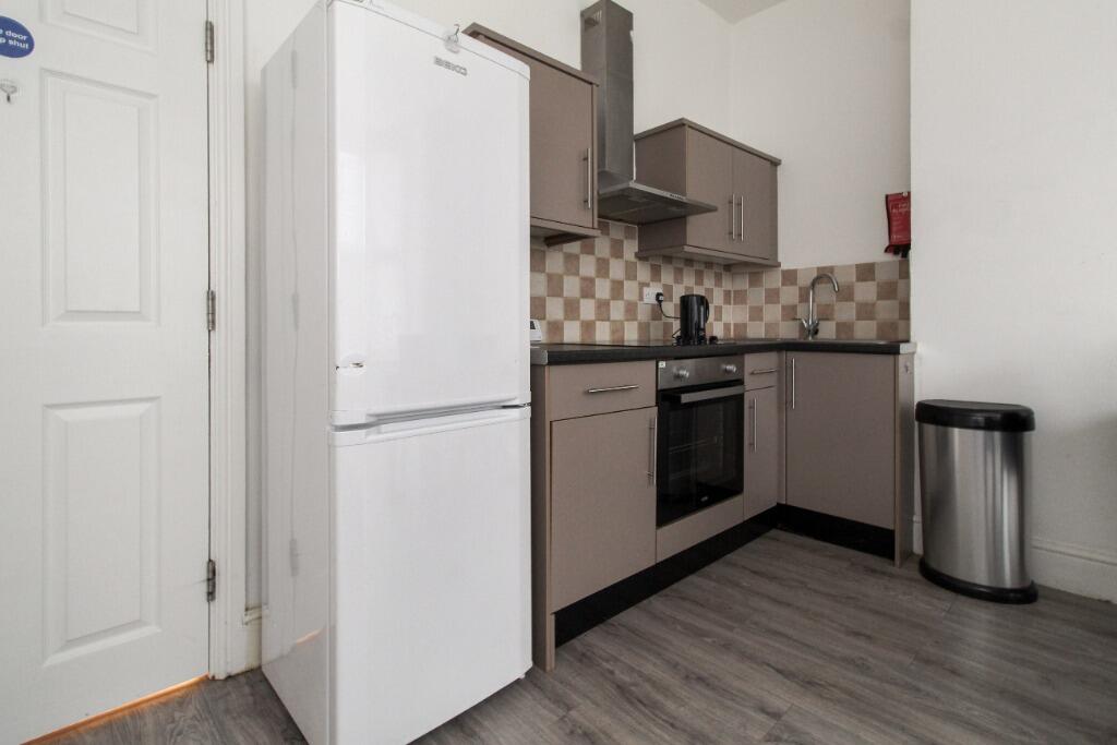 Property image #9