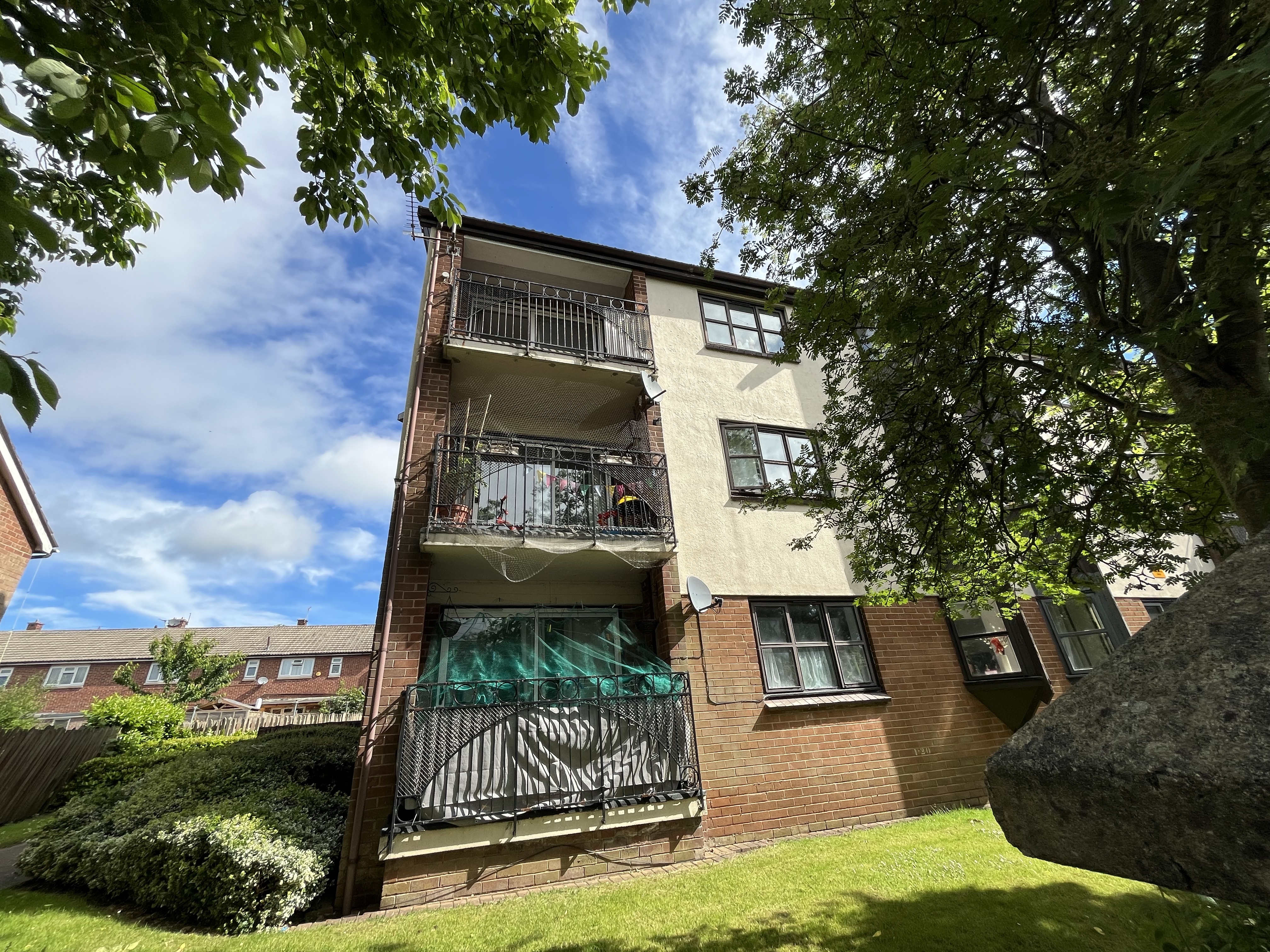 Oakwell Court, 63 Branwell Avenue, Birstall, Batley, West Yorkshire WF17 9DF image 4