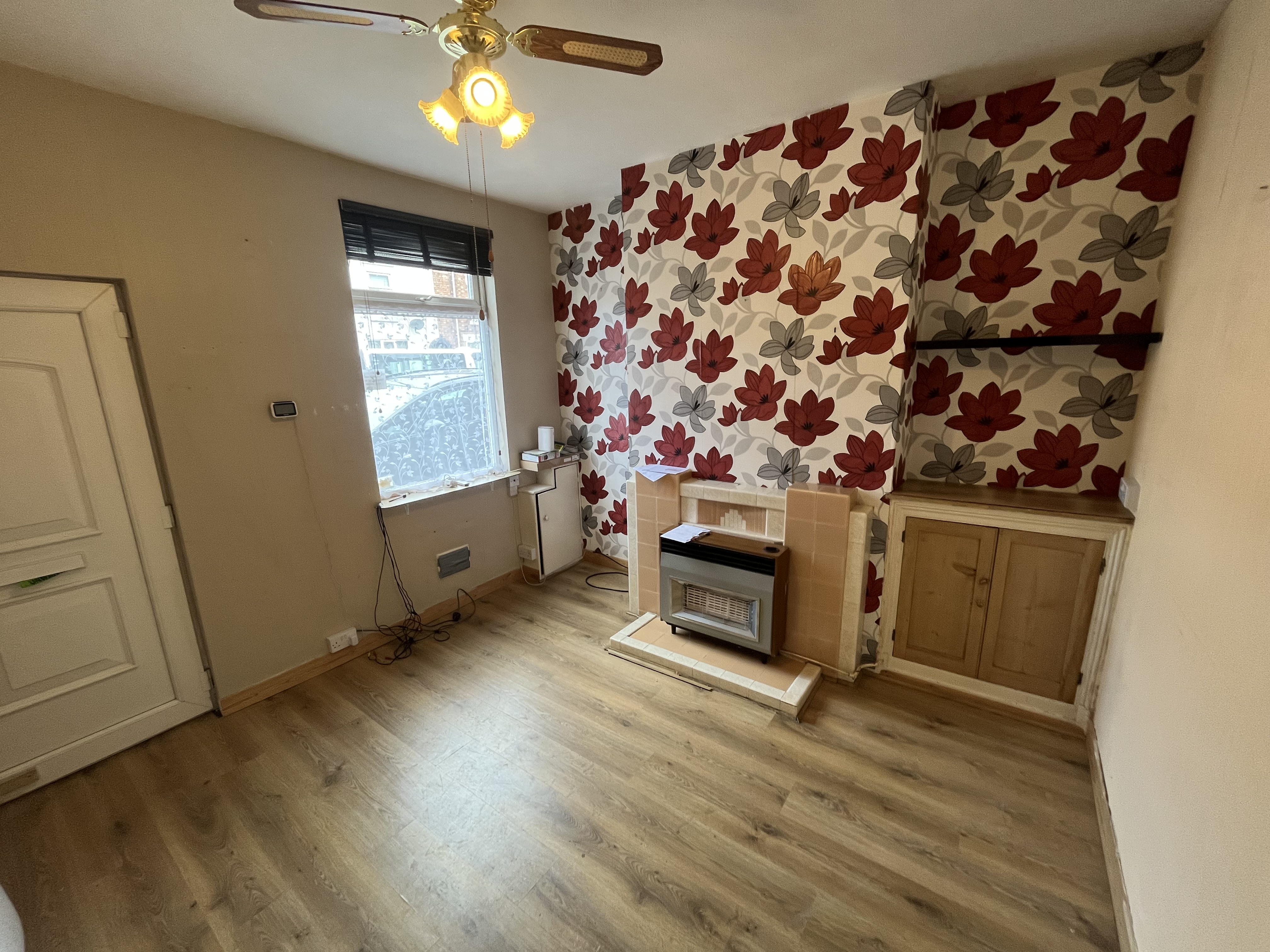 52 Waterloo Street, Burton-On-Trent, Staffordshire DE14 2NB