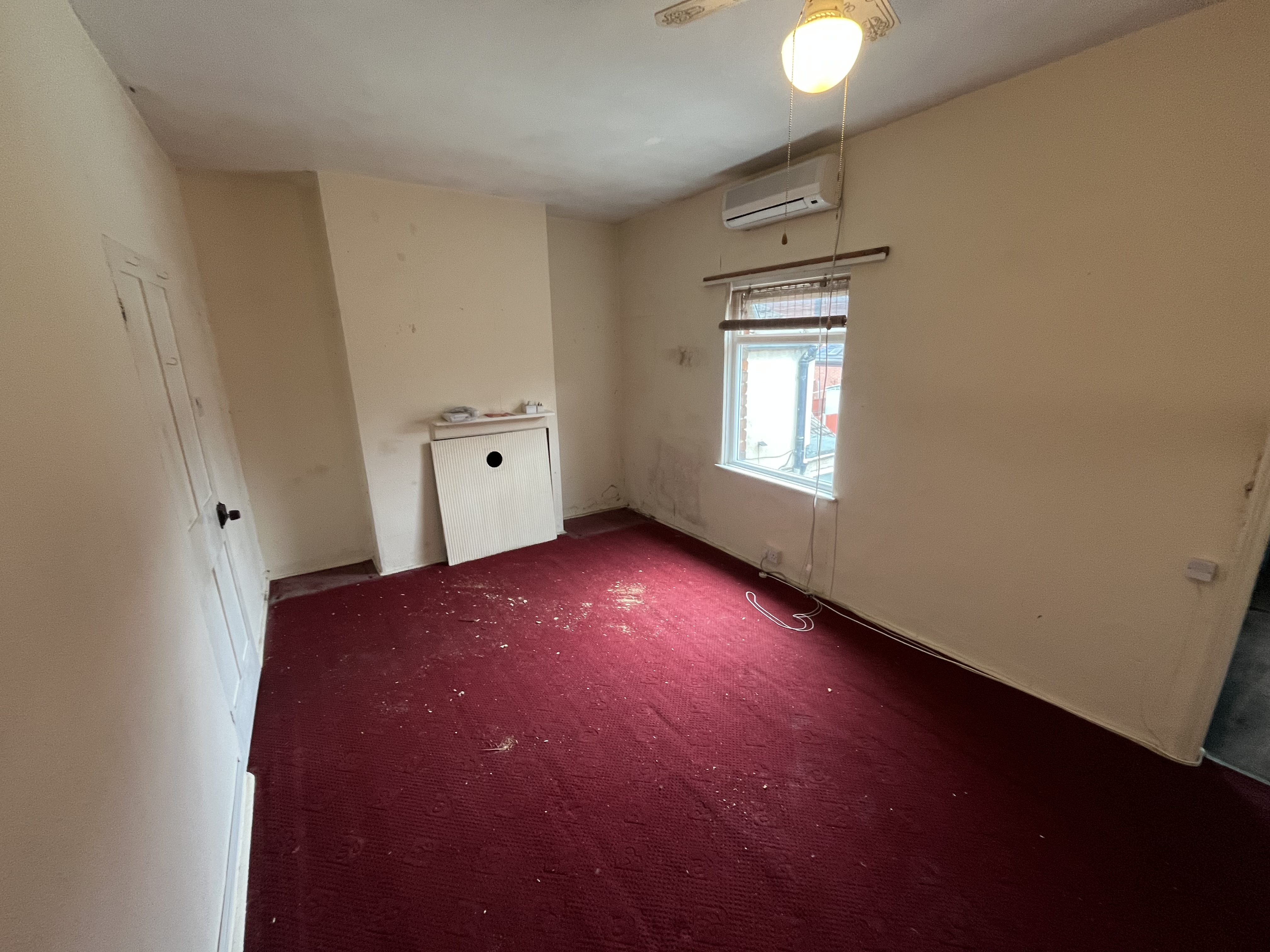52 Waterloo Street, Burton-On-Trent, Staffordshire DE14 2NB