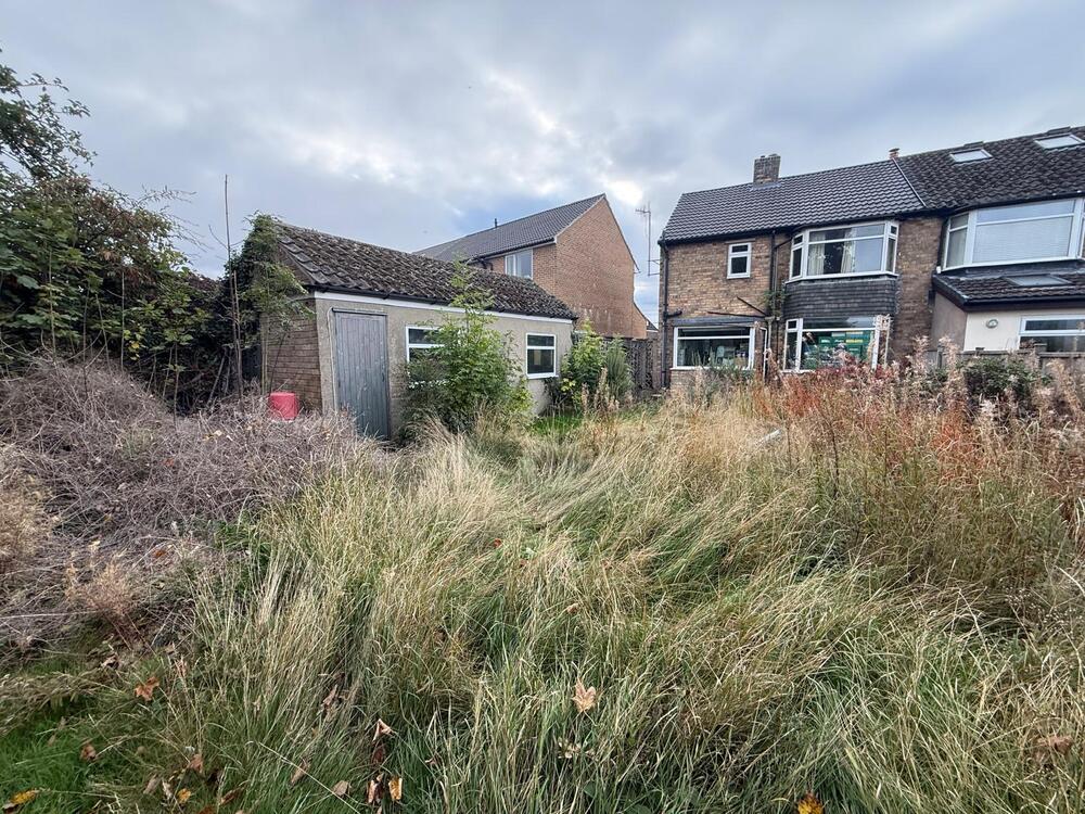 Photo of 51 Wollaton Avenue, Bradway, Sheffield S17 4LA