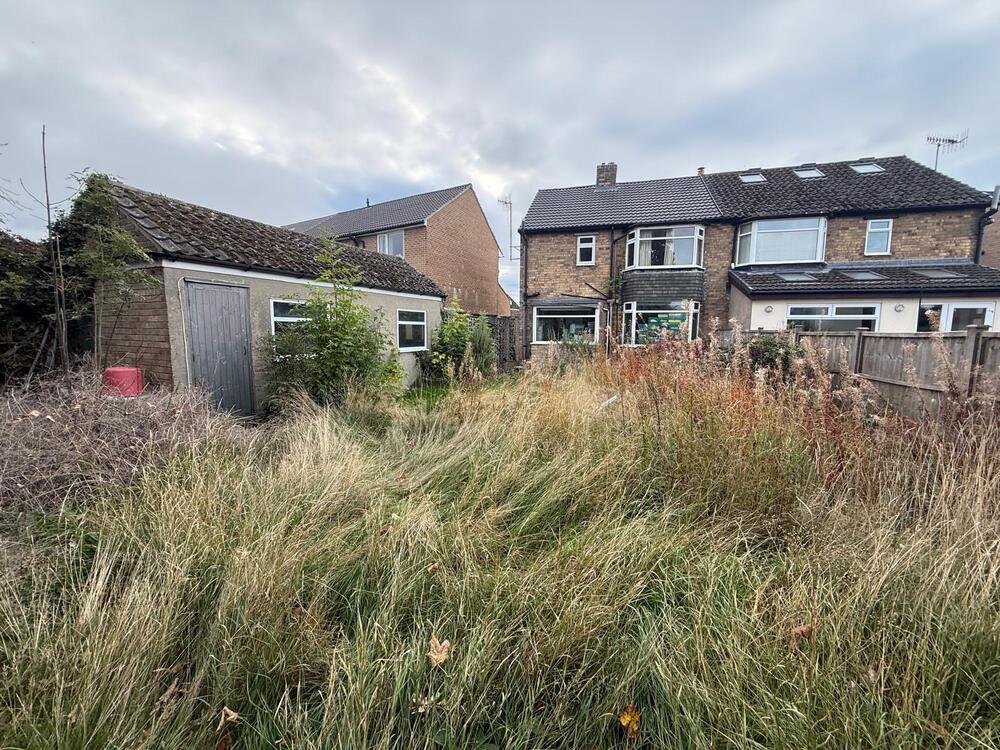Photo of 51 Wollaton Avenue, Bradway, Sheffield S17 4LA