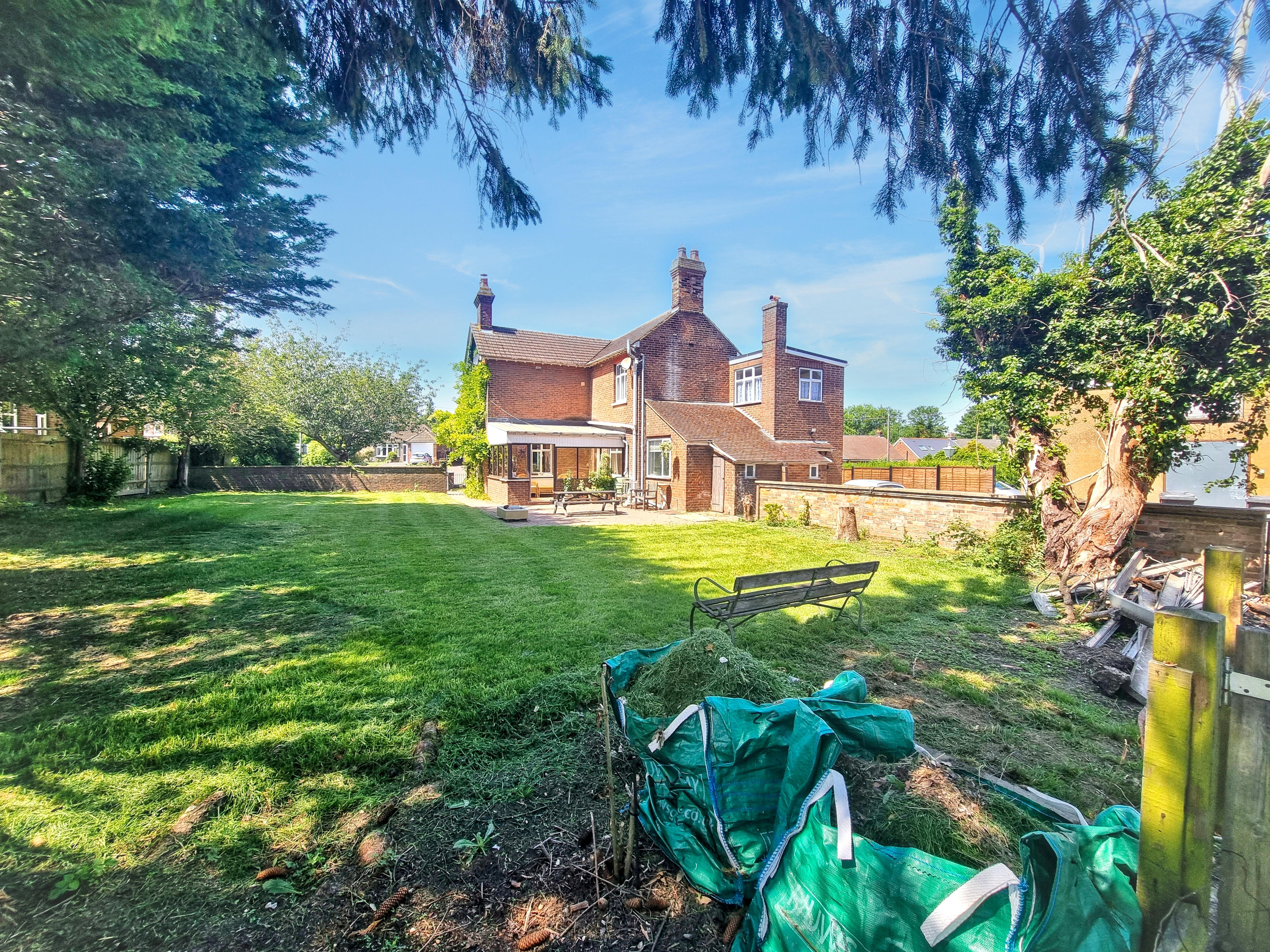 Property image #2