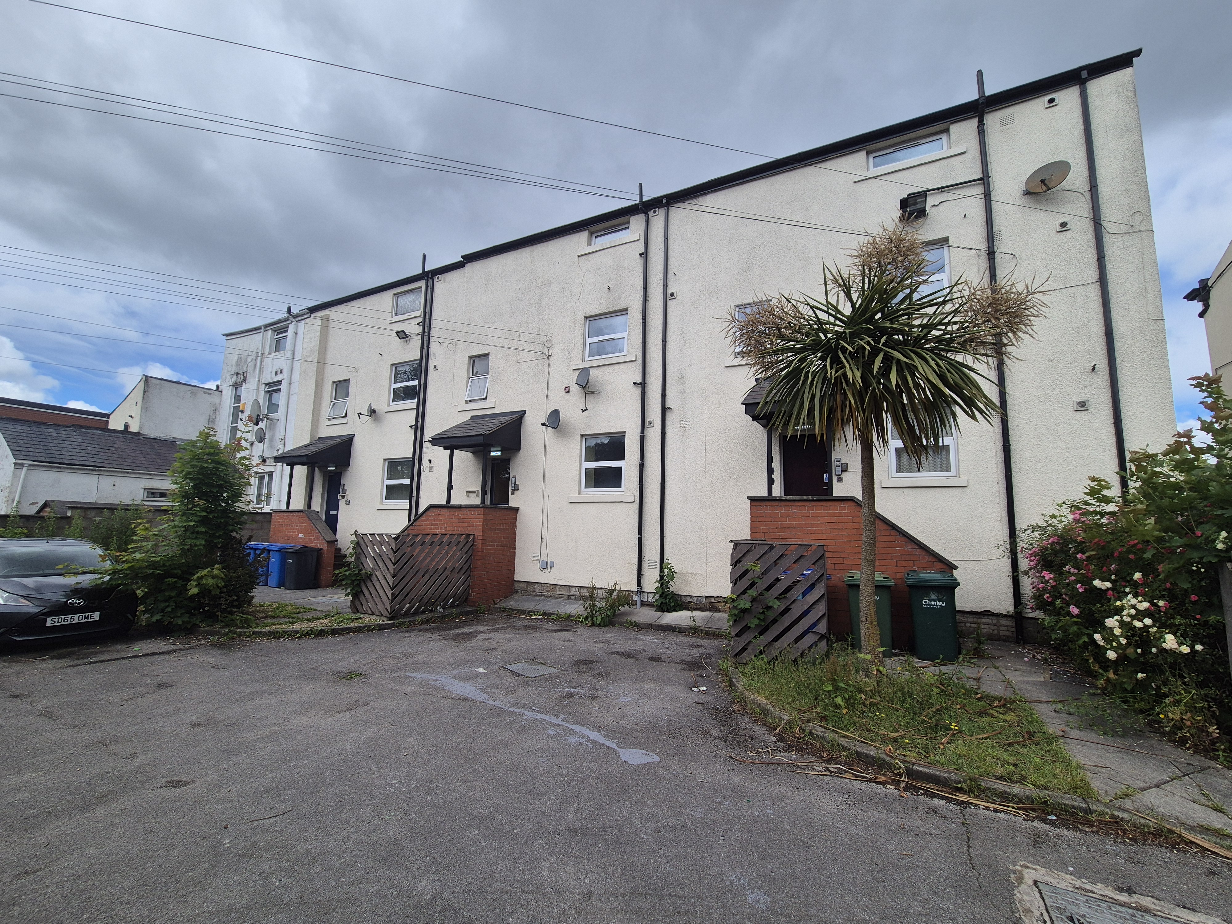 Property image #1