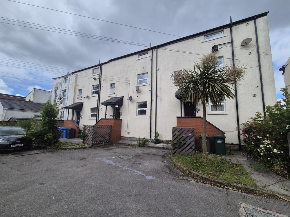 30B Park Road, Chorley, Lancashire PR7 1QU image 2