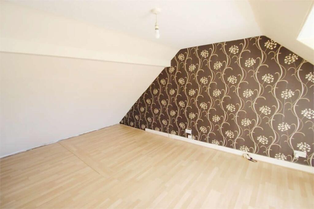 Property image #1