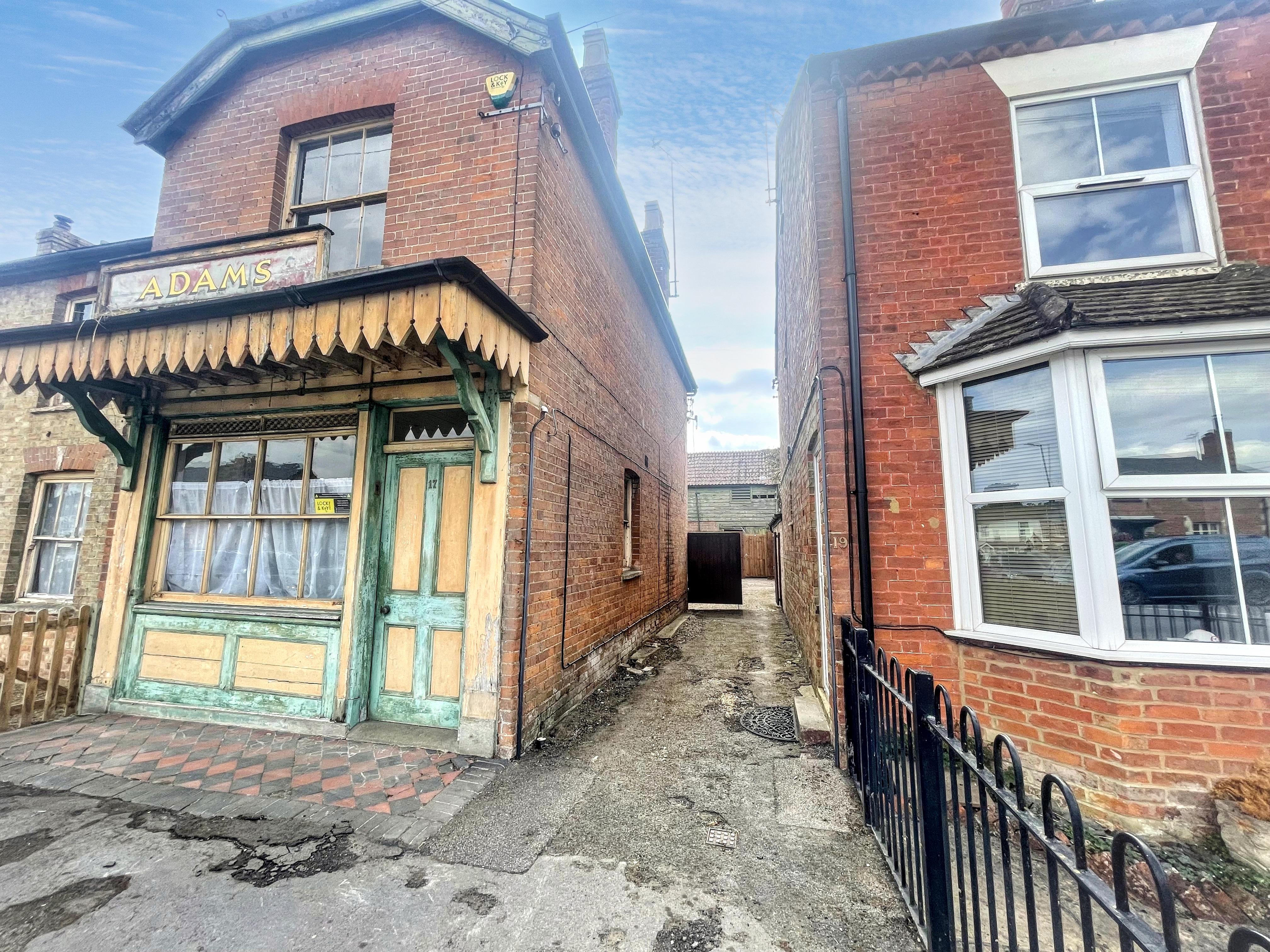 Property image #3