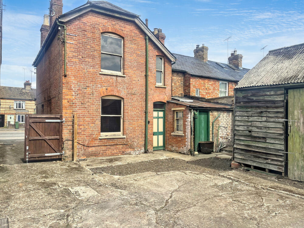 Photo of The Old Butchers Shop, 17 High Street, Waddesdon, Aylesbury, Buckinghamshire HP18 0JB