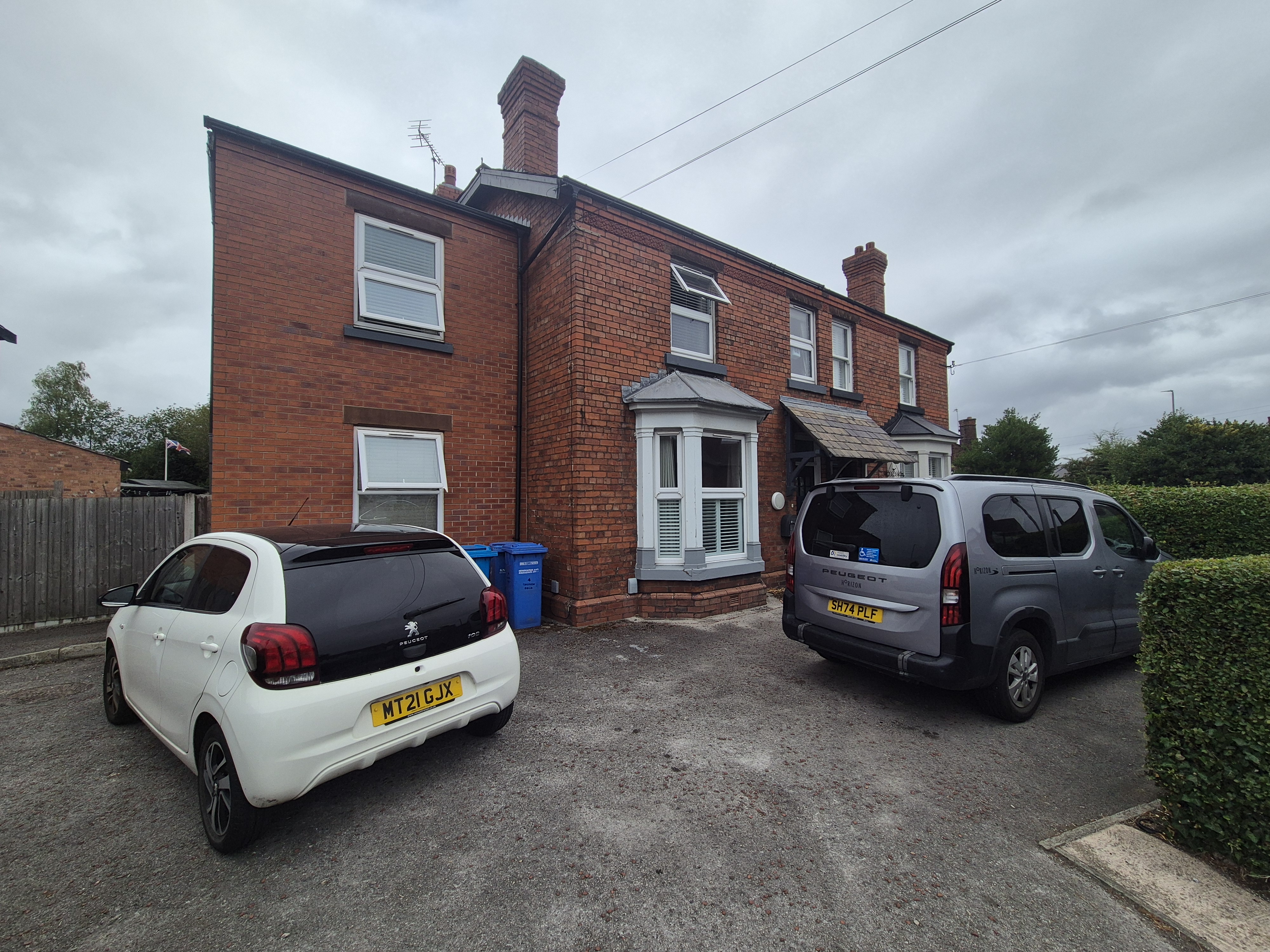 Property image #3