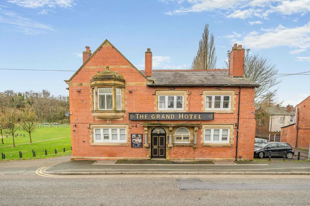 Photo of 13 Market St, Stoneclough, Kearsley, Radcliffe, Manchester M26 1GF
