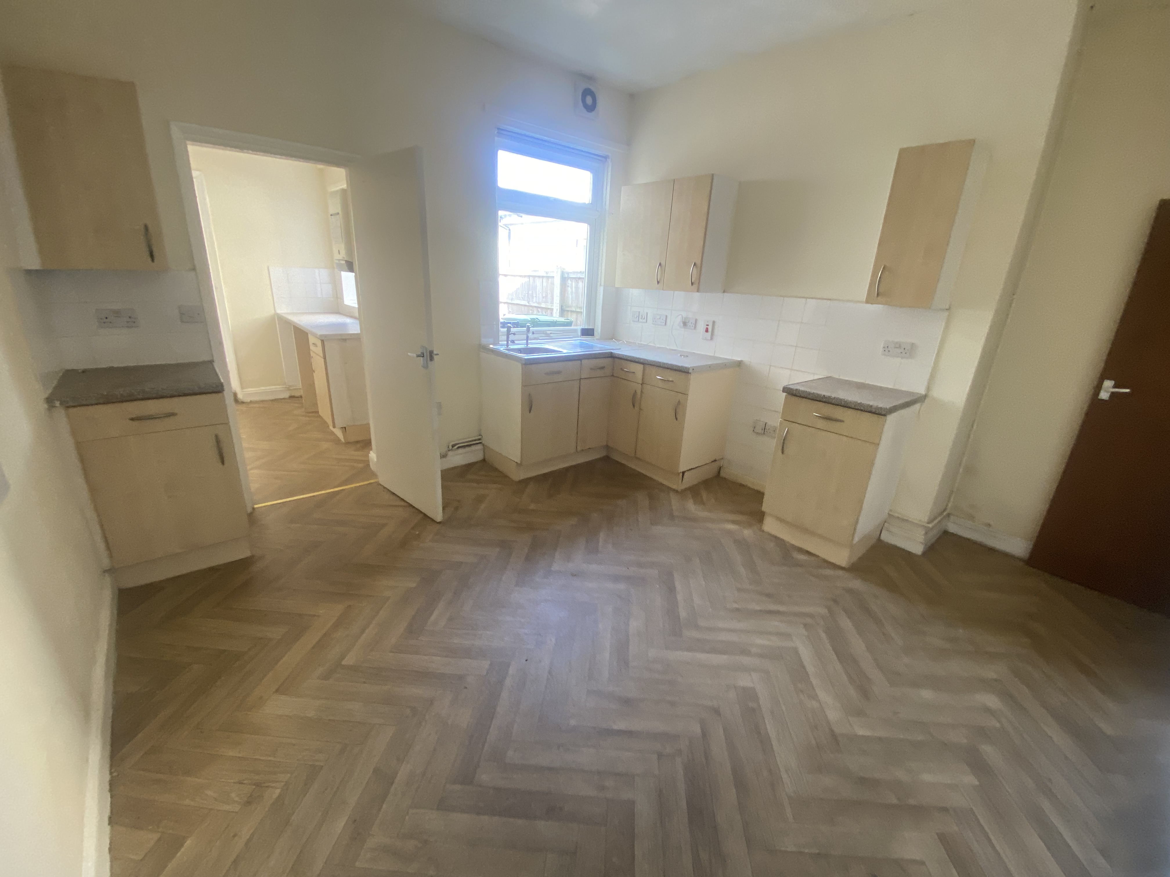 Property image #2