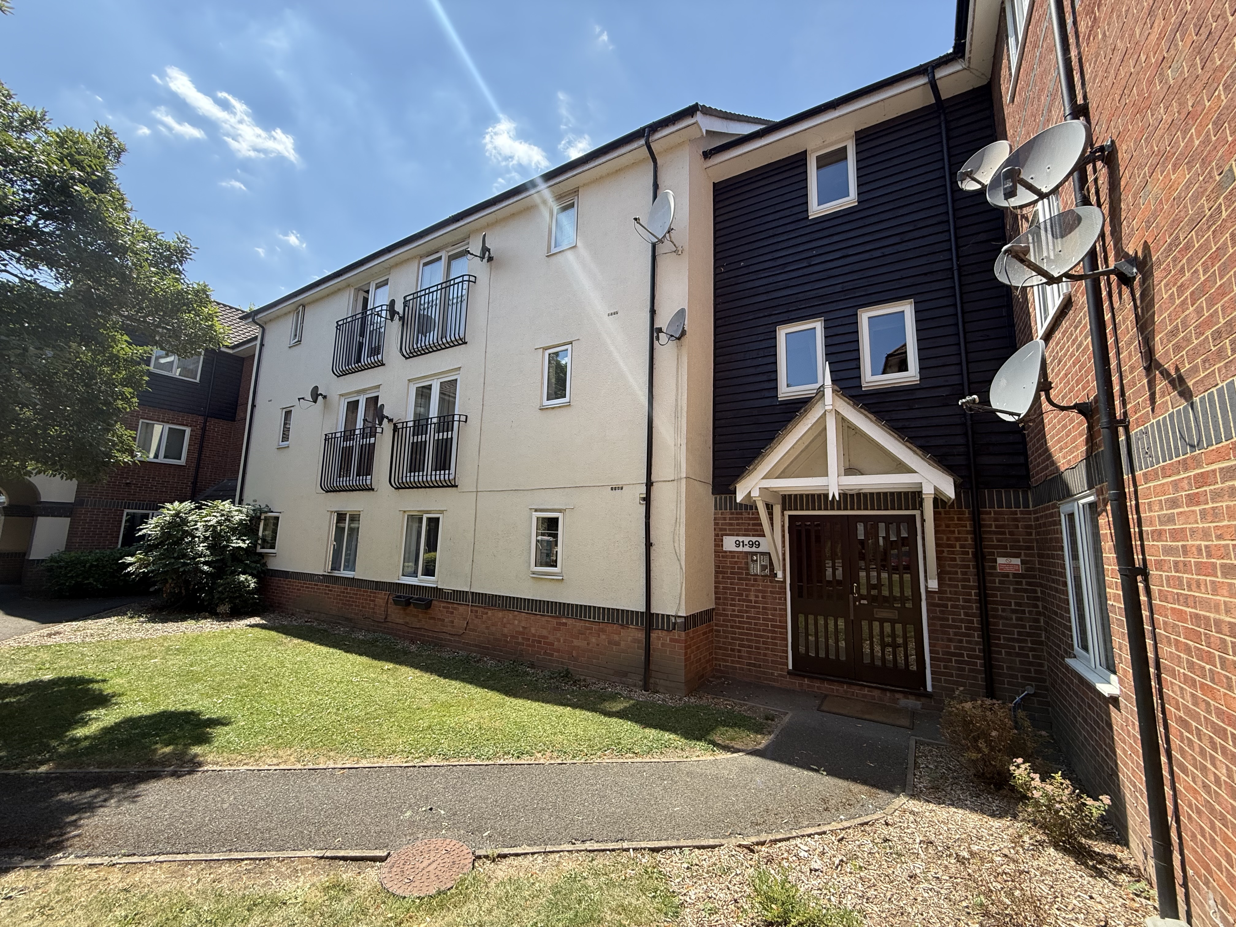 Property image #1