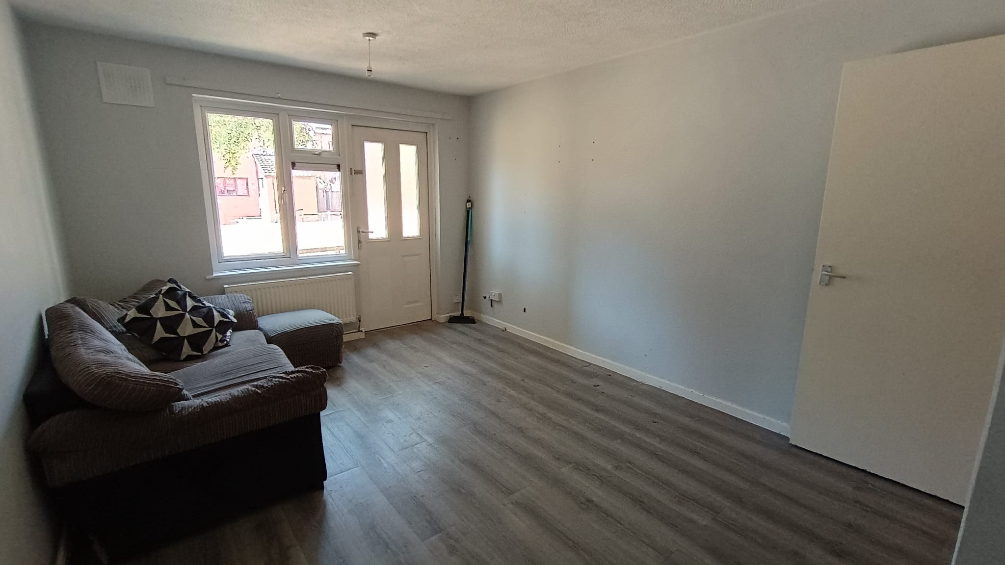 Property image #1