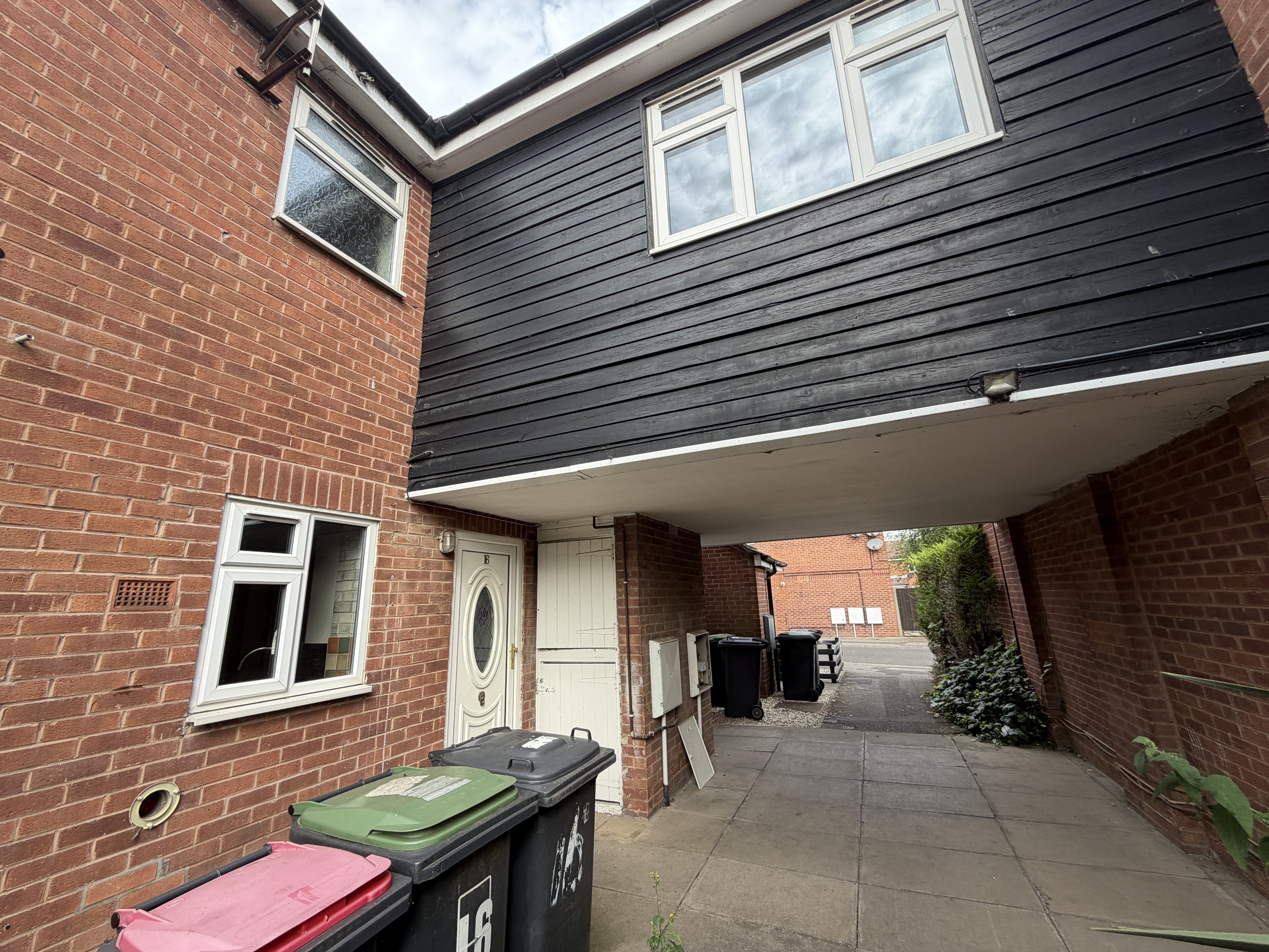 Terraced House with a Private Garden