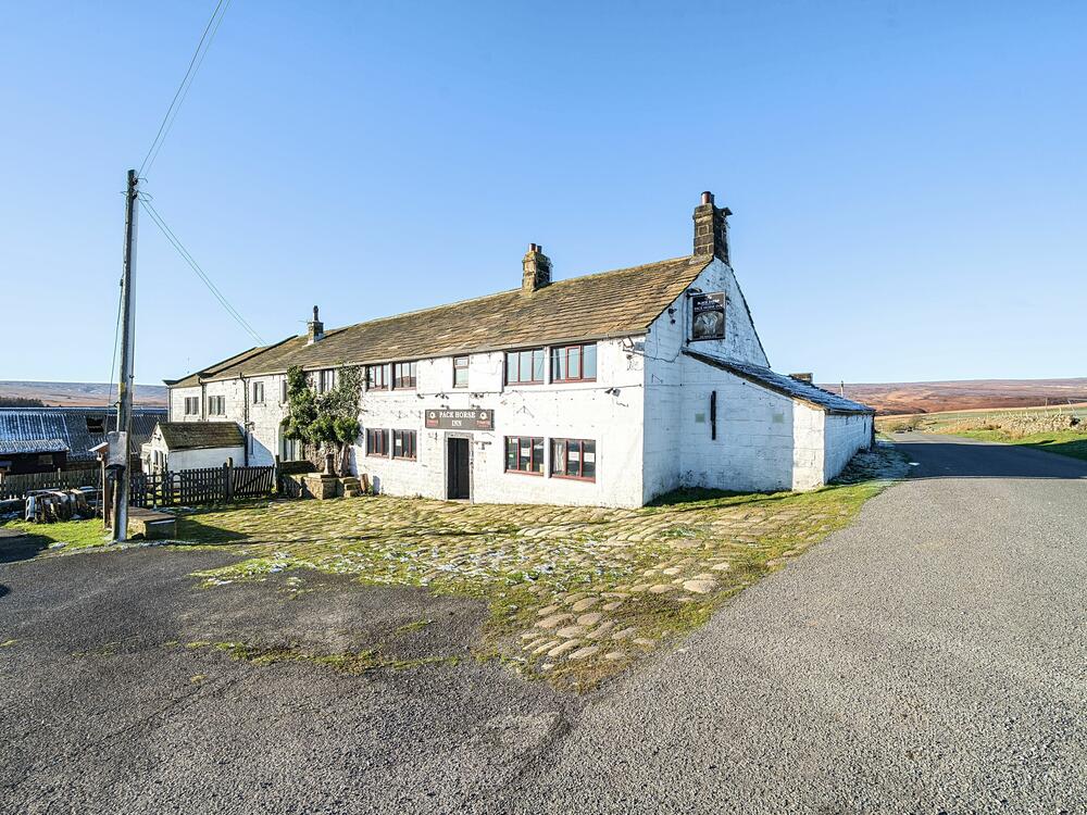 Pack Horse Inn, Widdop Road, Widdop, Hebden Bridge, West Yorkshire HX7 7AT