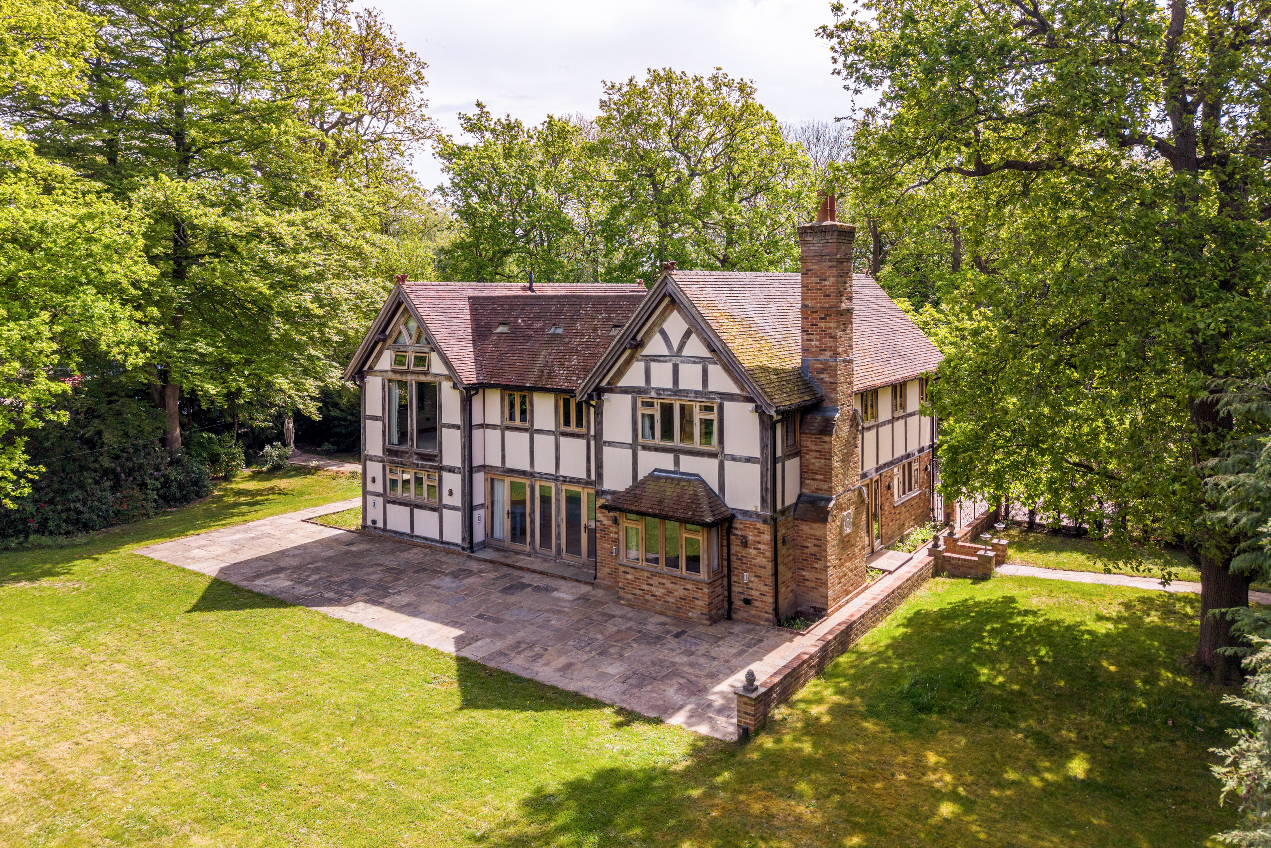 Photo of Greenmantle, Bayleys Hill, Sevenoaks, Kent TN14 6HS