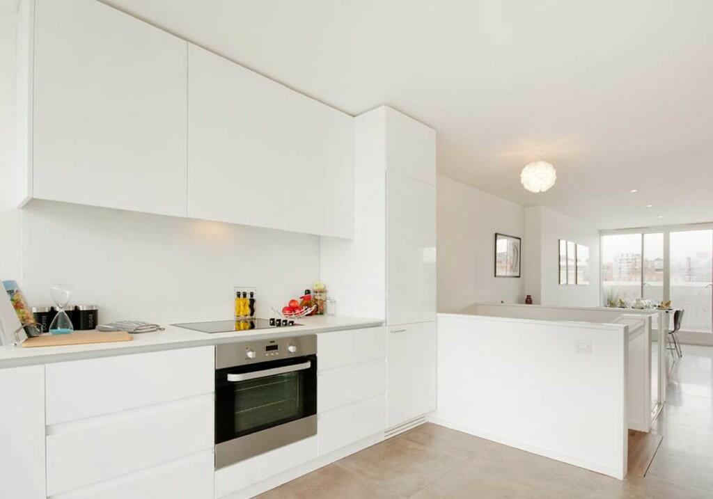 Property image #2