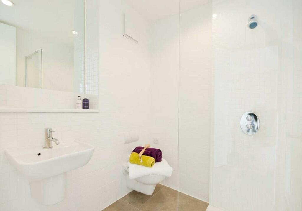 Property image #6