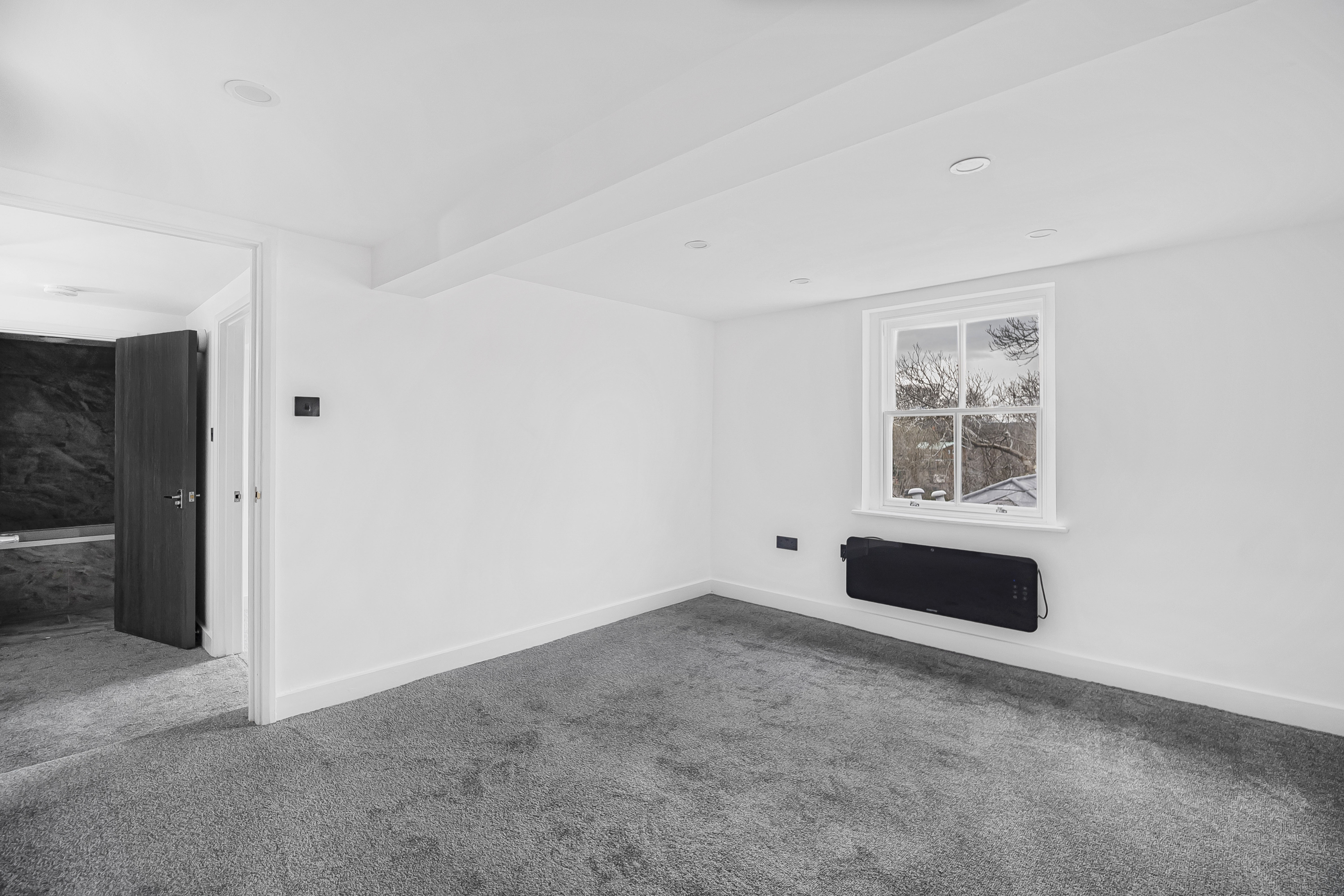 Property image #1