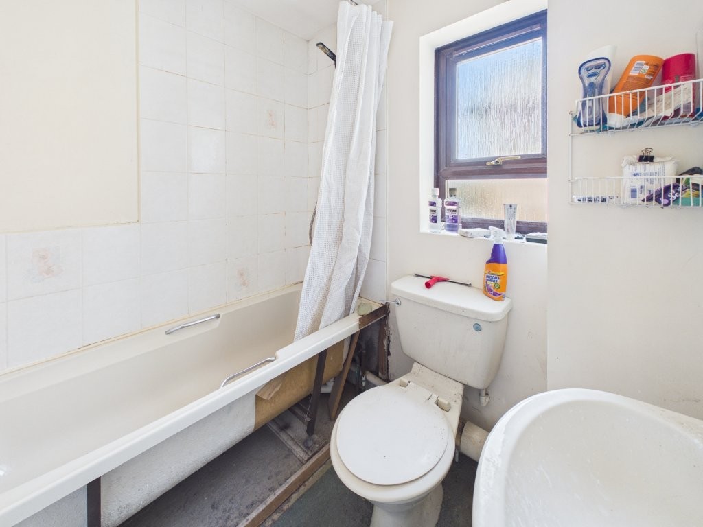 Property image #8