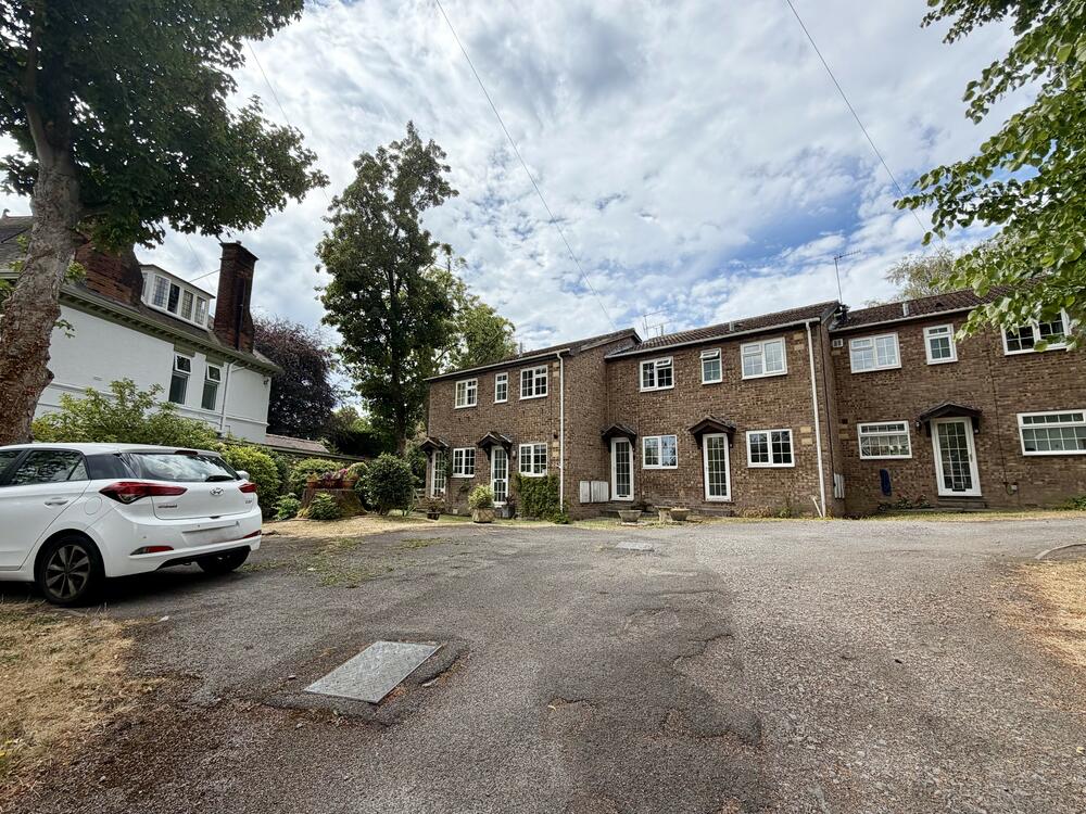Flat 2, The Gardens, 5 Kenwood Bank, Sheffield, South Yorkshire S7 1NU image 2