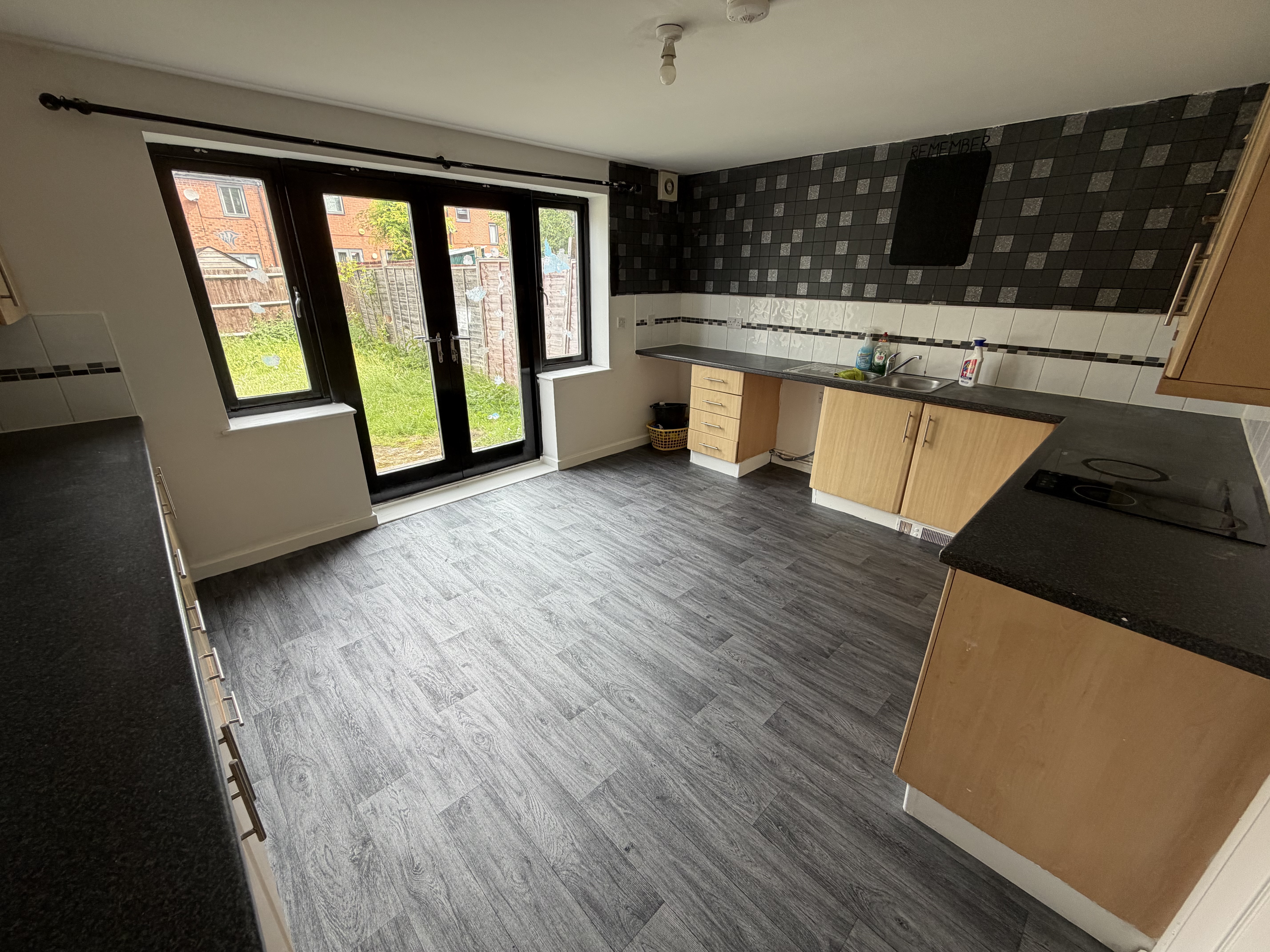 Property image #1