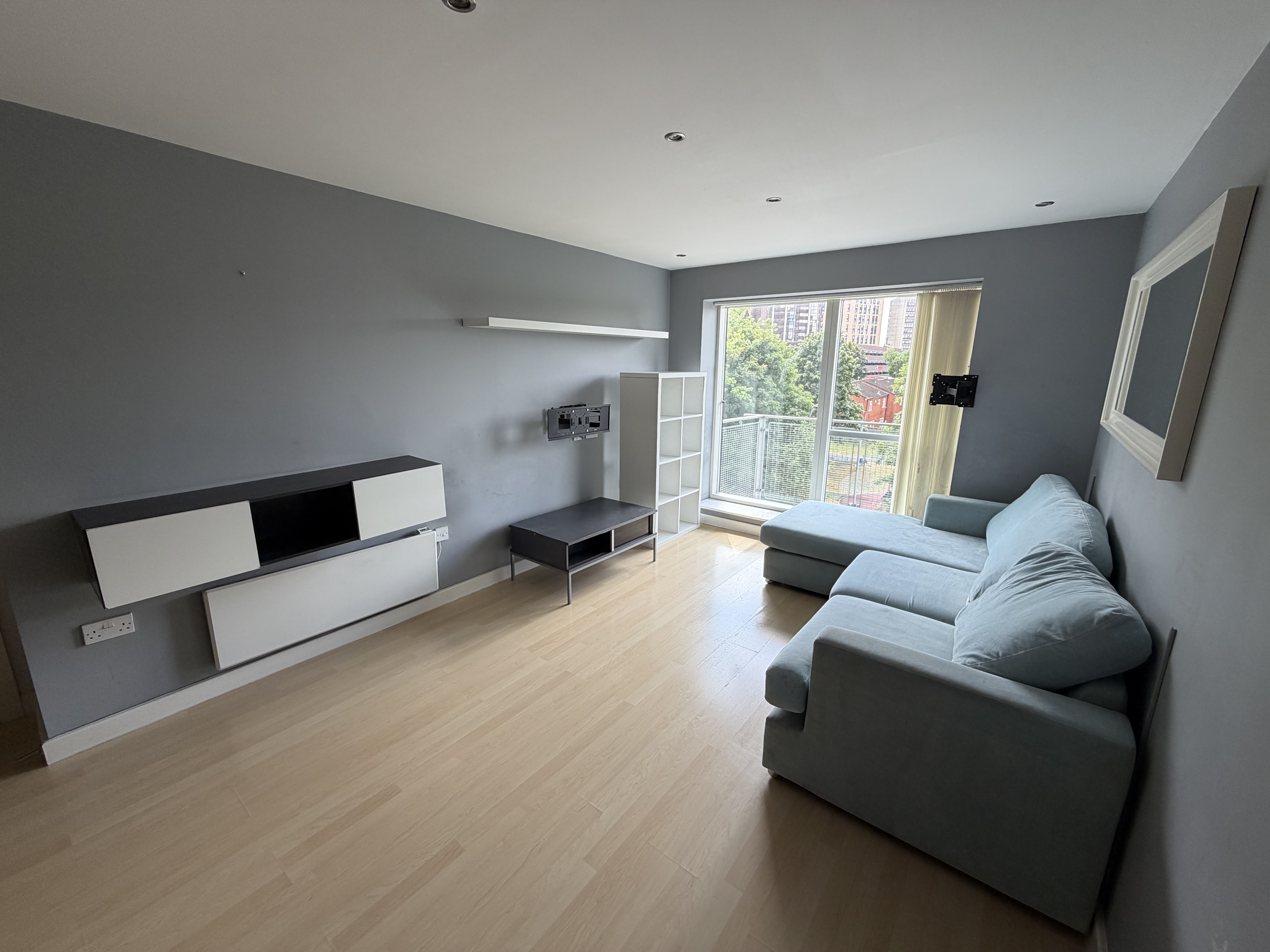 Property image #2