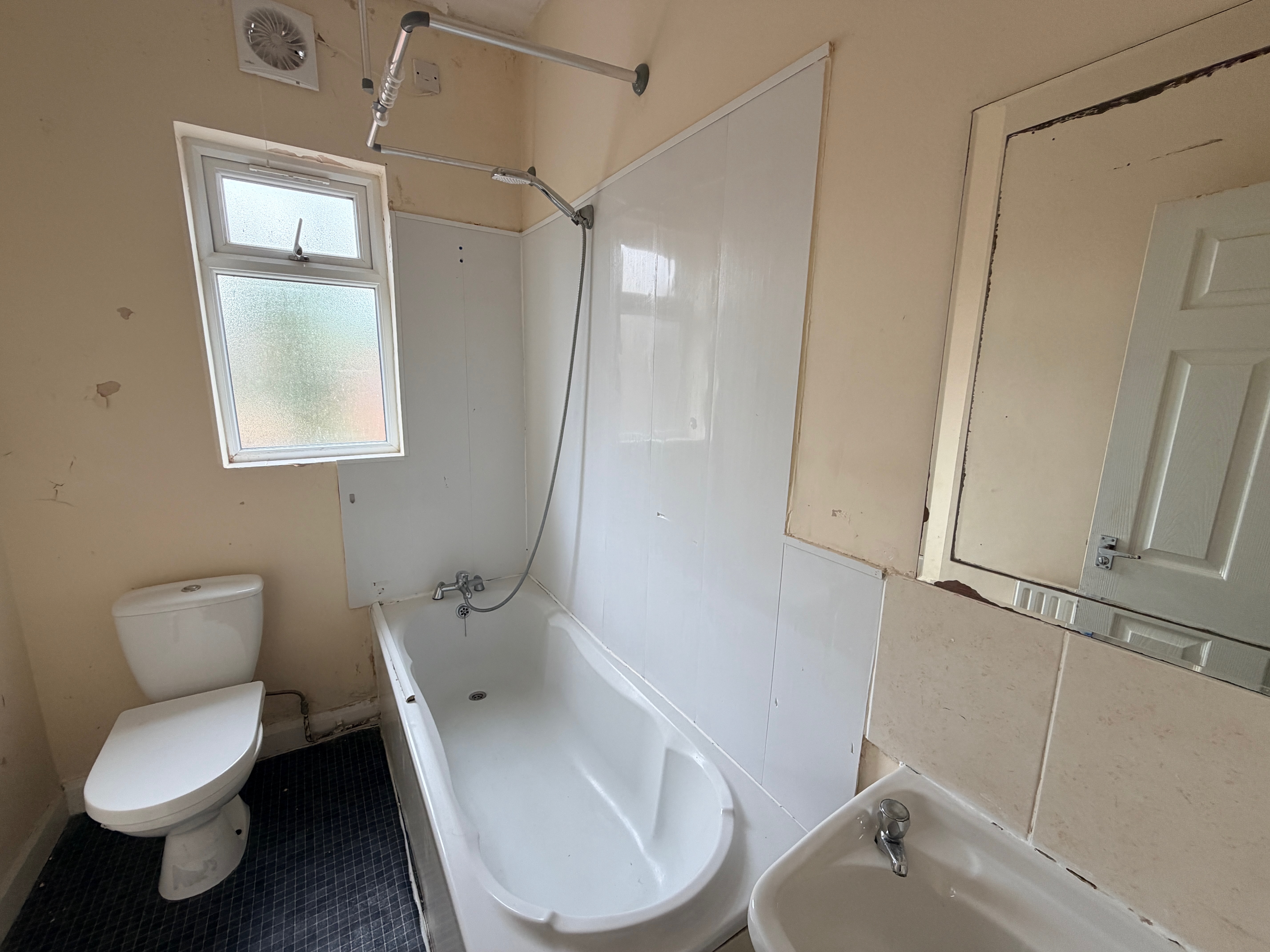 Property image #9