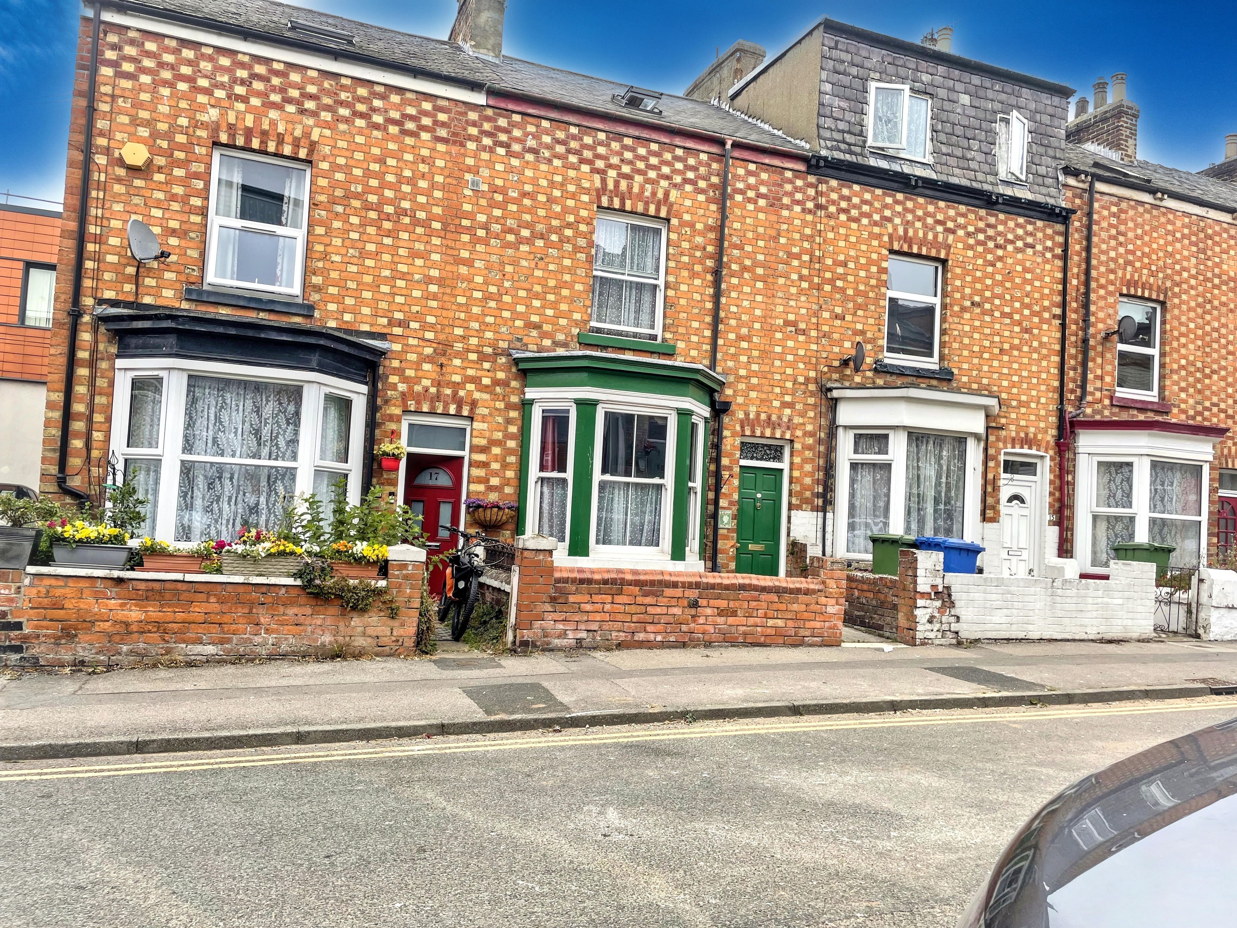 3 Bedroom Terraced House