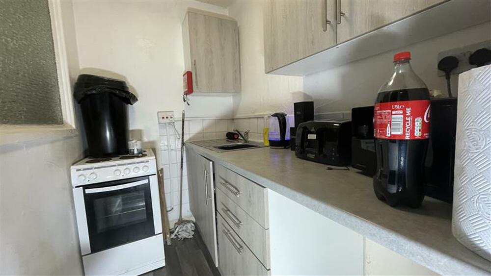 Photo of 11 Clevedon Road, Blackpool, Lancashire FY1 2NX
