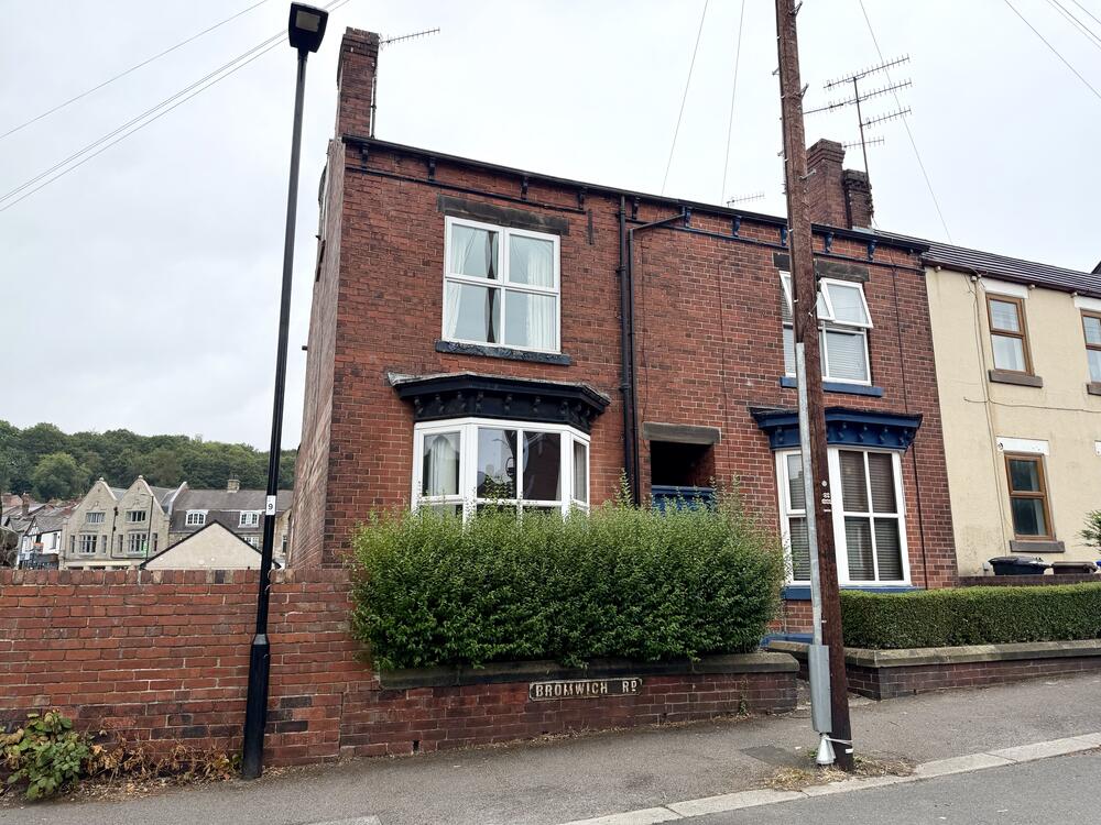 Photo of 1 Bromwich Rd, Woodseats, Sheffield S8 0GF