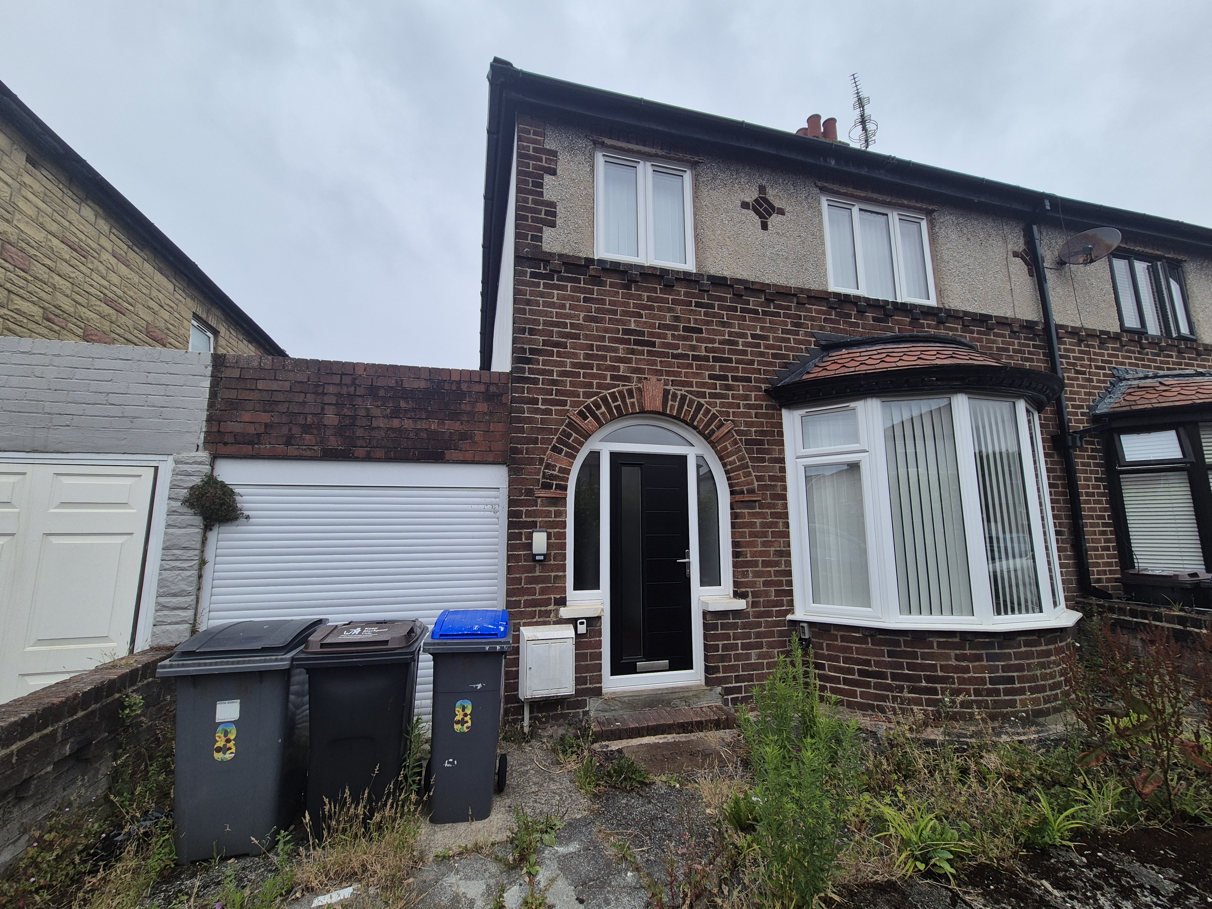 8 Joyce Avenue, Blackpool, Lancashire FY4 4HL image 2