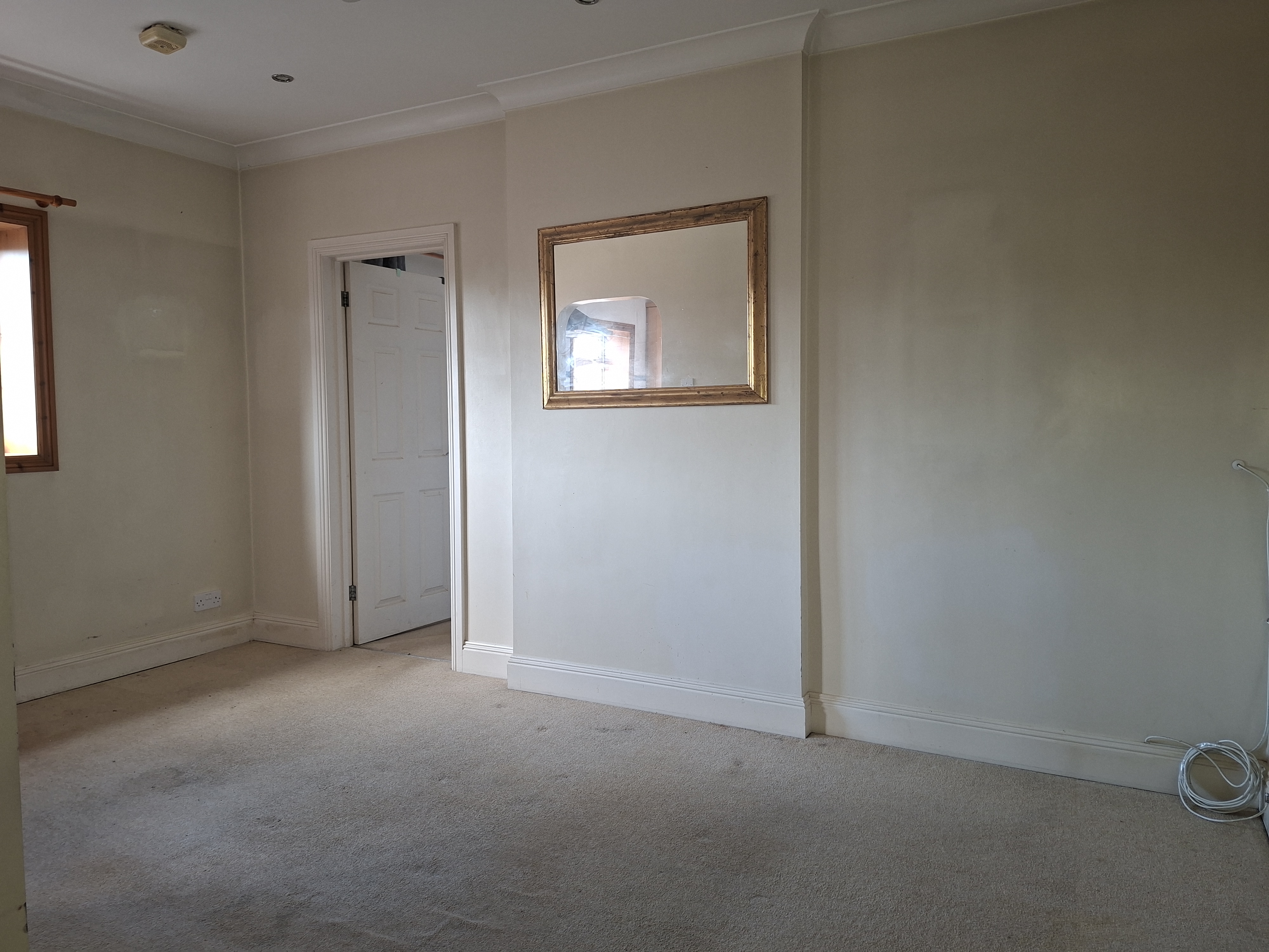 Property image #2