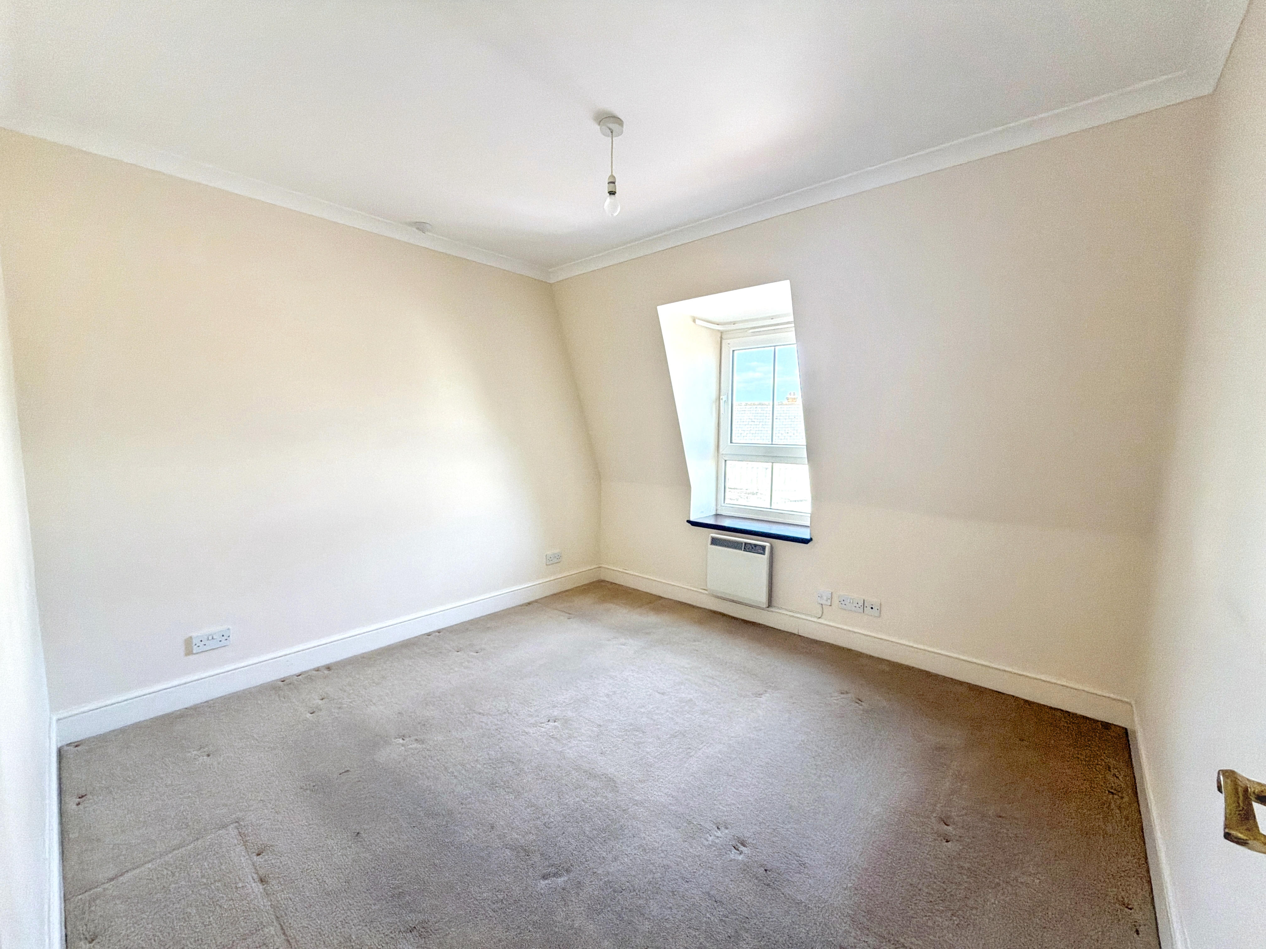 Property image #4