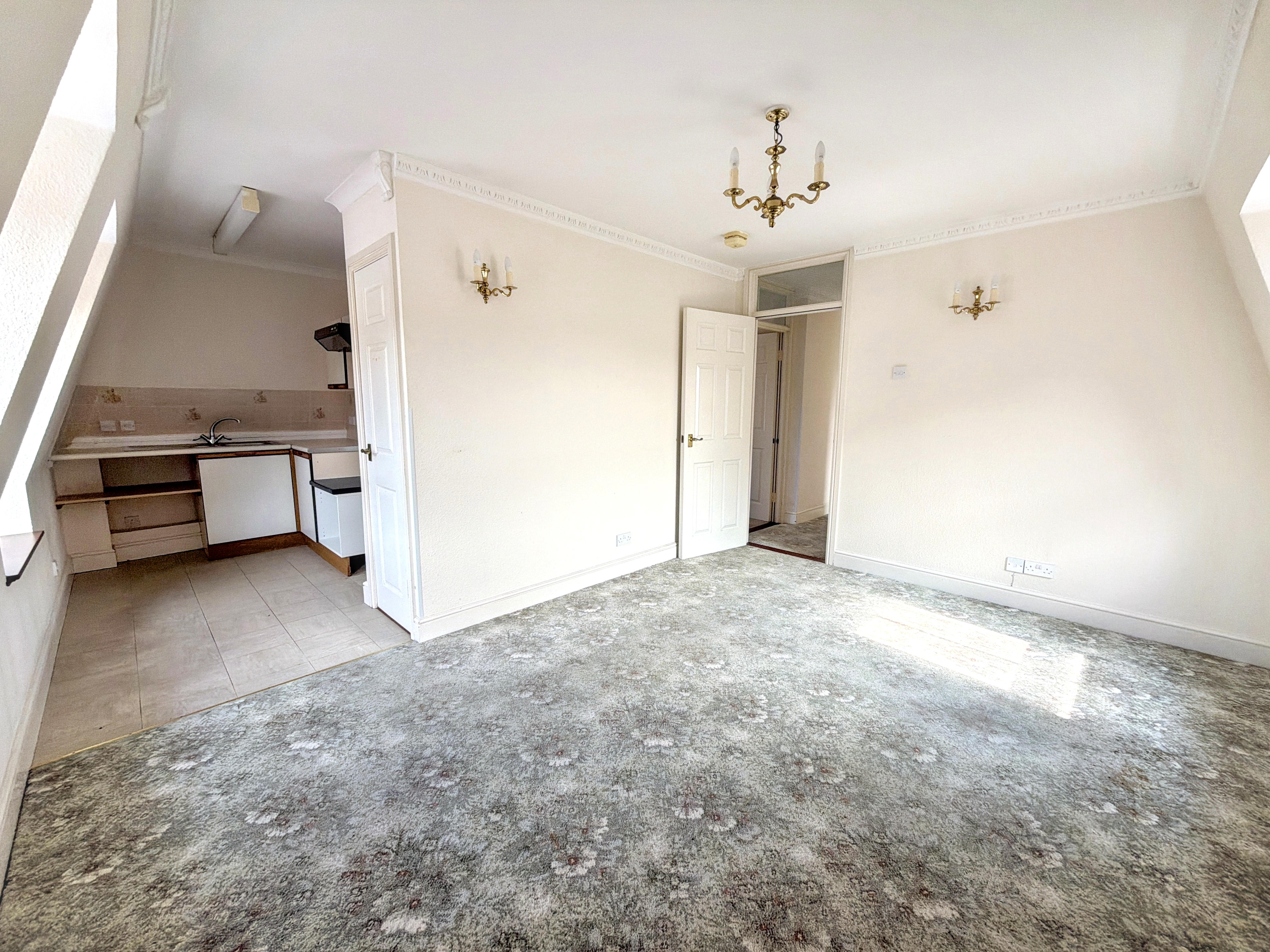 Property image #2